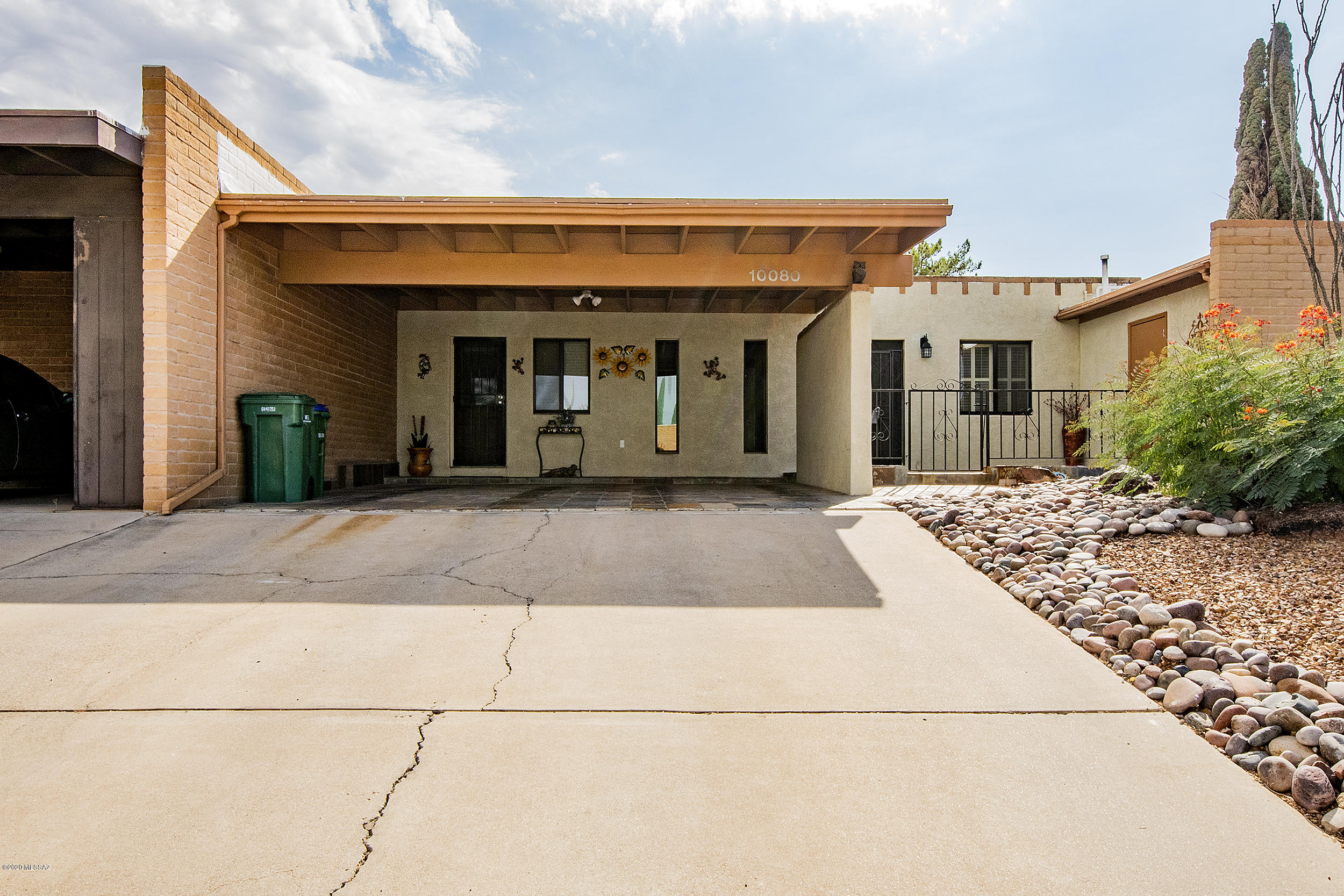 Oro Valley Townhouses (47-52, 58-91) - Residential