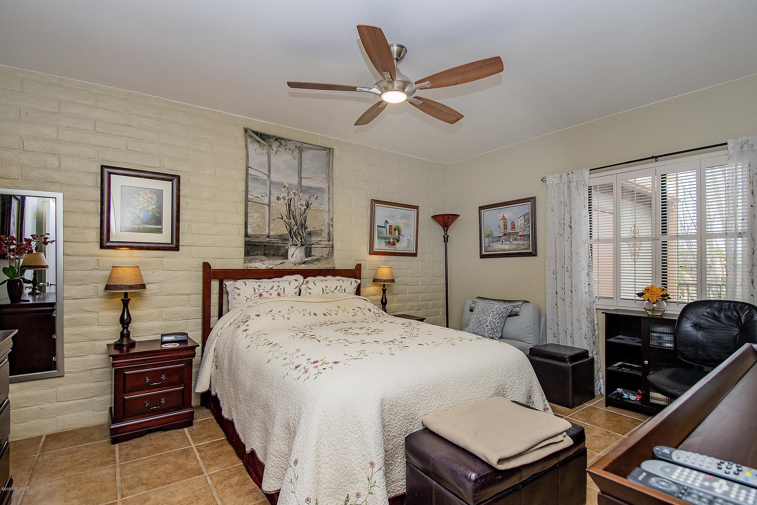 Oro Valley Townhouses (47-52, 58-91) - Residential