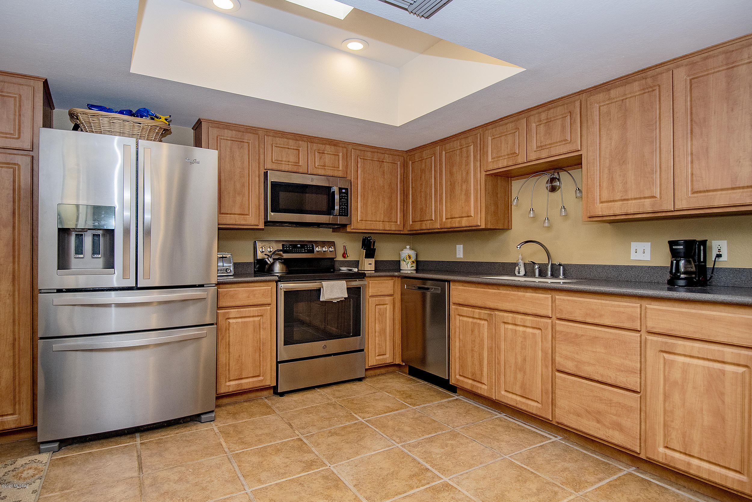 Oro Valley Townhouses (47-52, 58-91) - Residential