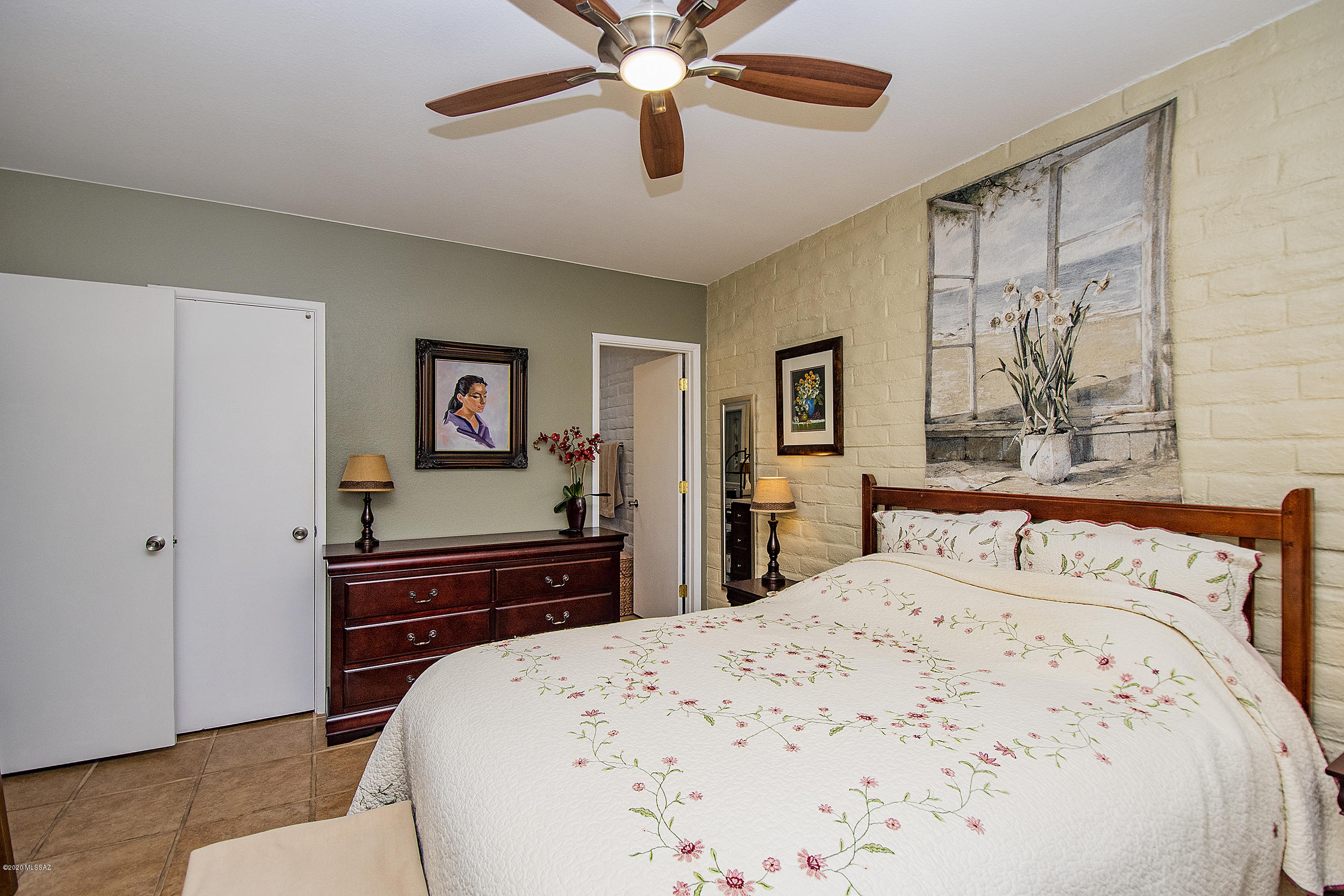 Oro Valley Townhouses (47-52, 58-91) - Residential