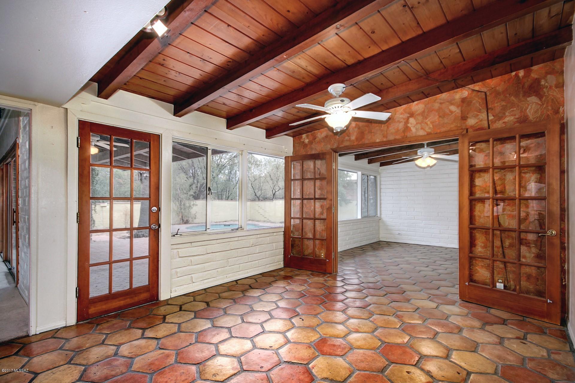Indian Ridge Terrace - Residential