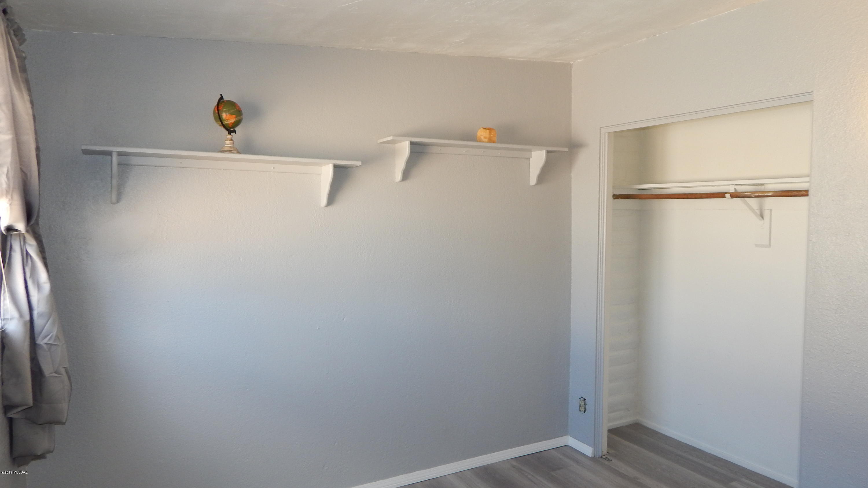 Cottonwood Manor - Residential Lease