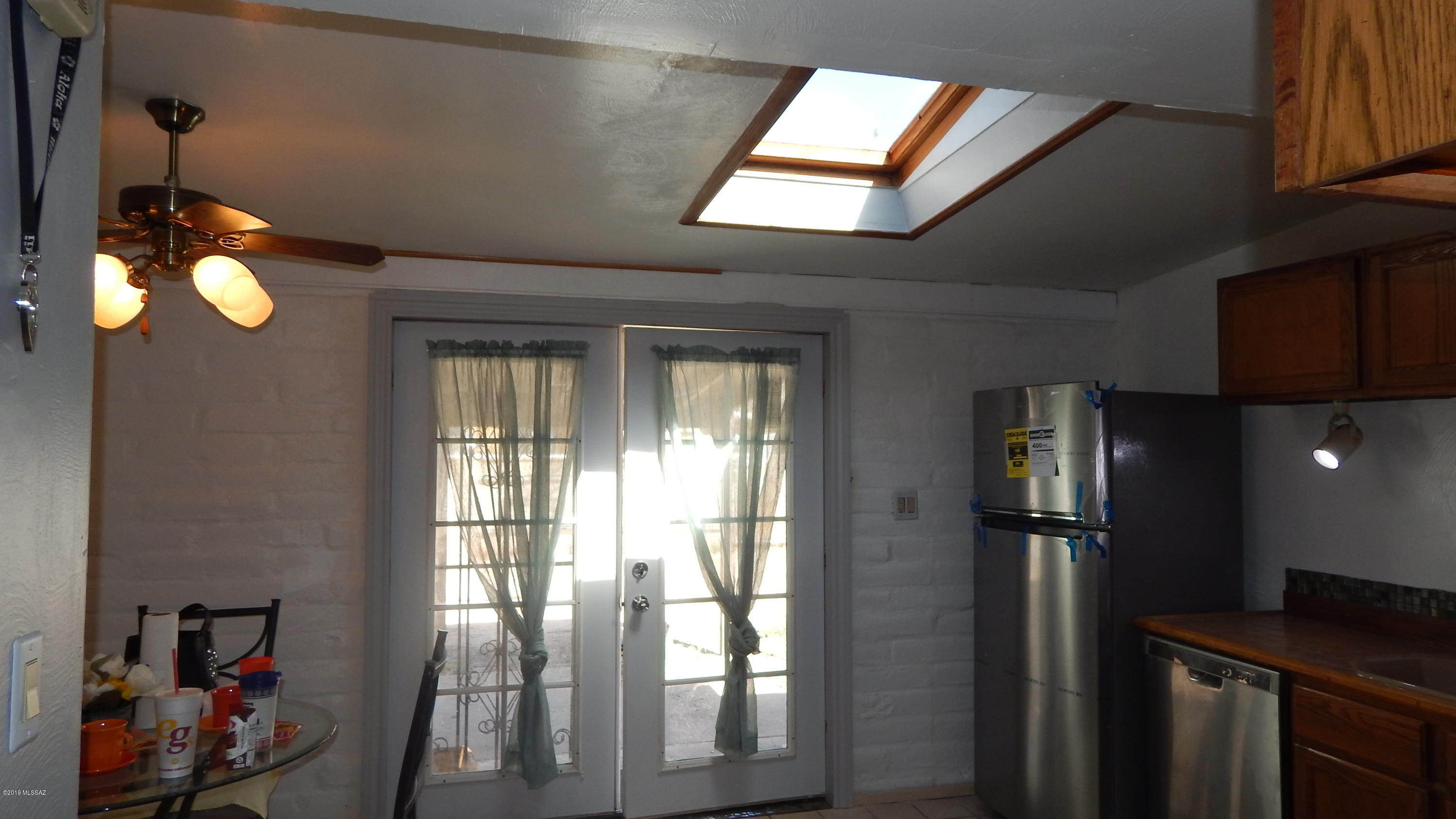 Cottonwood Manor - Residential Lease