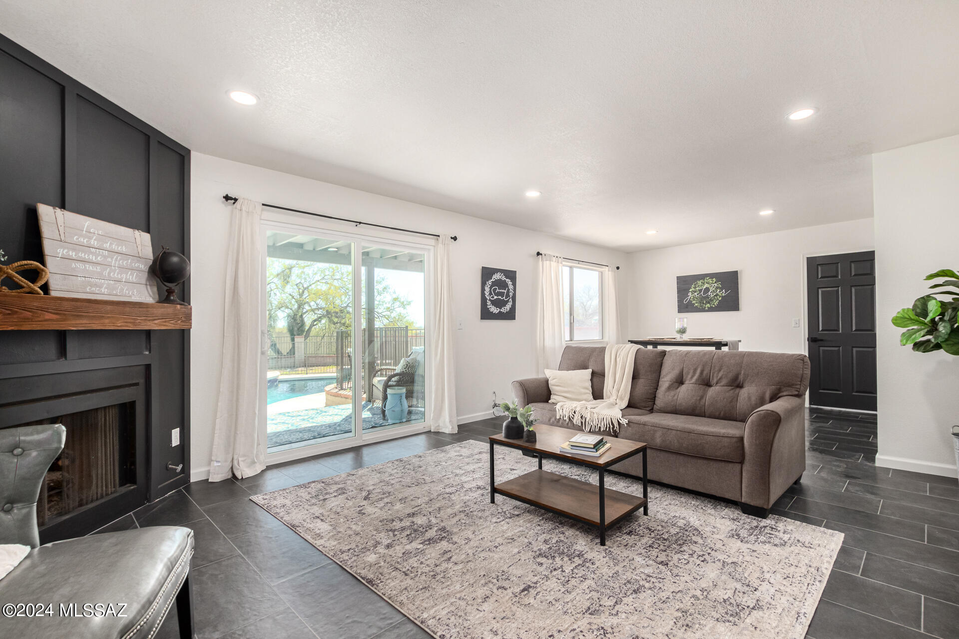 Catalina Valley  (54-114) - Residential