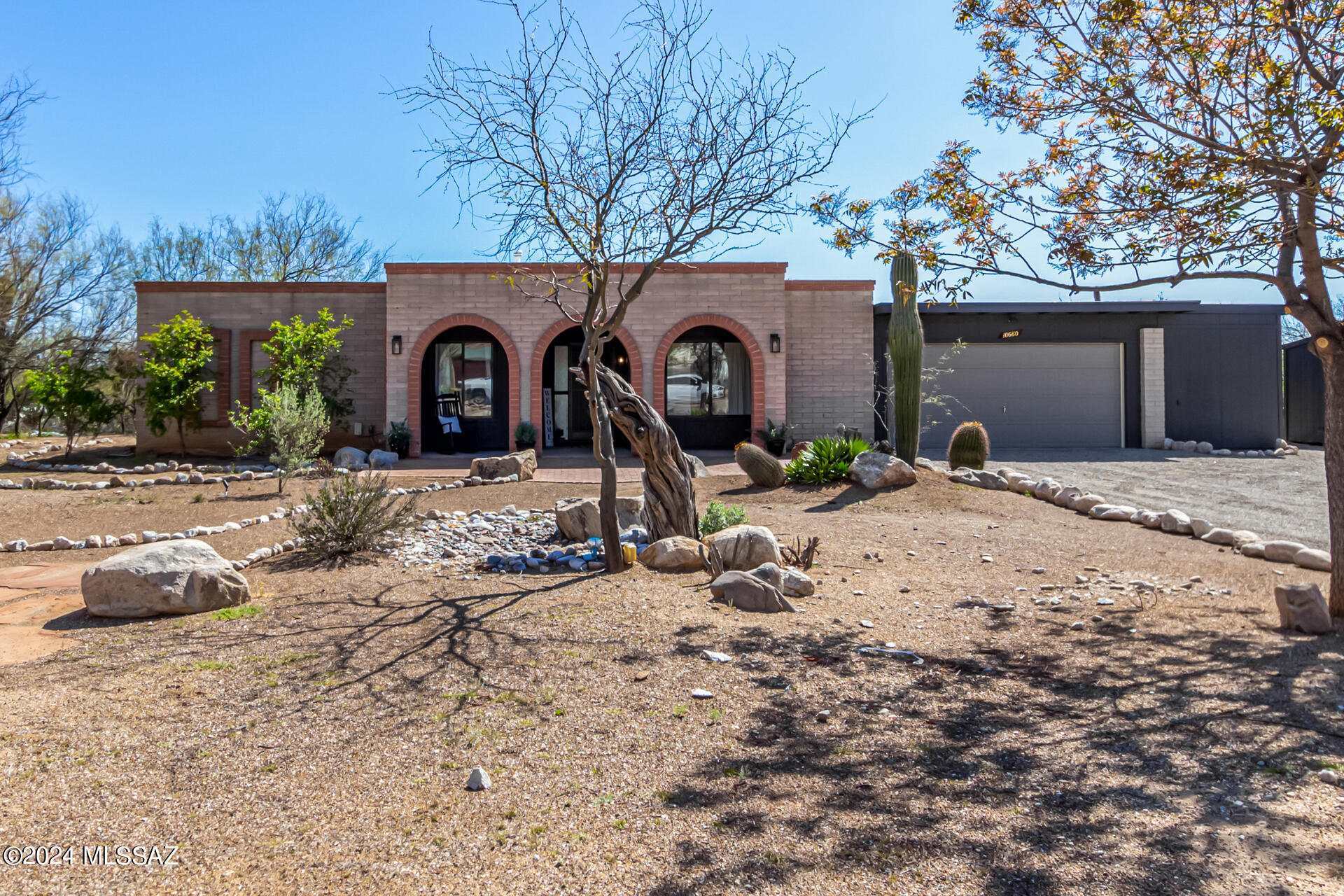 Catalina Valley  (54-114) - Residential