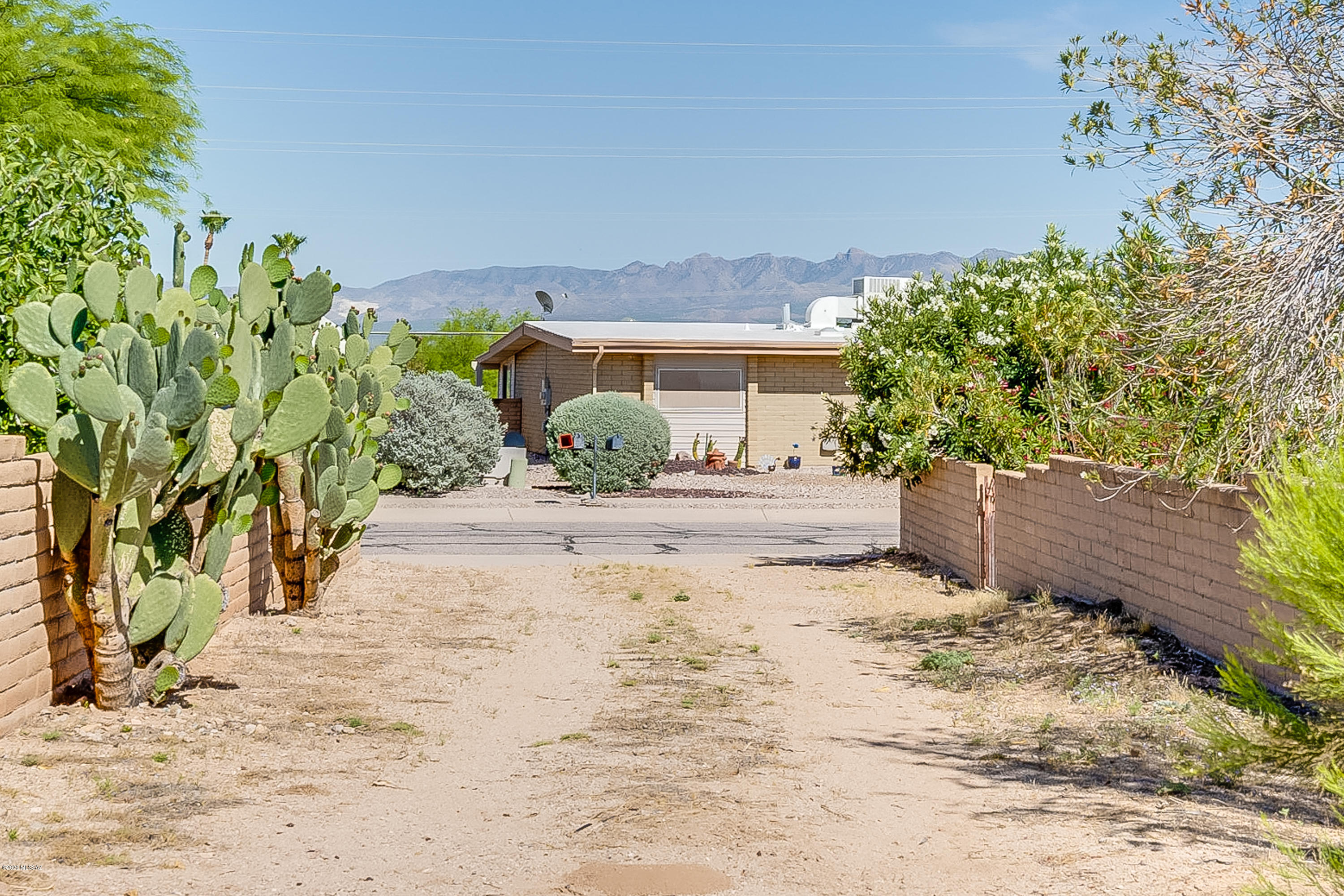 Colonia De Los Alamos - Villages - Residential