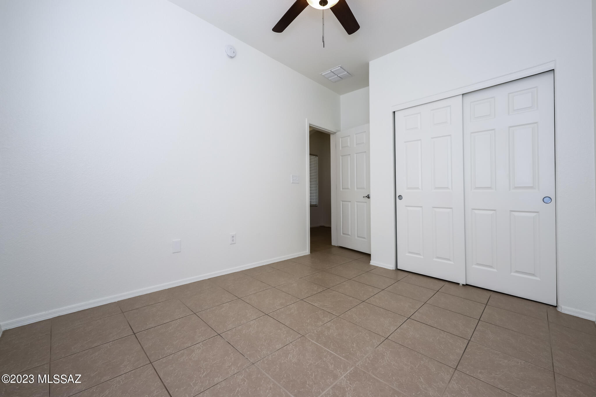 Presidio Vista (1-36, 118-181) - Residential Lease