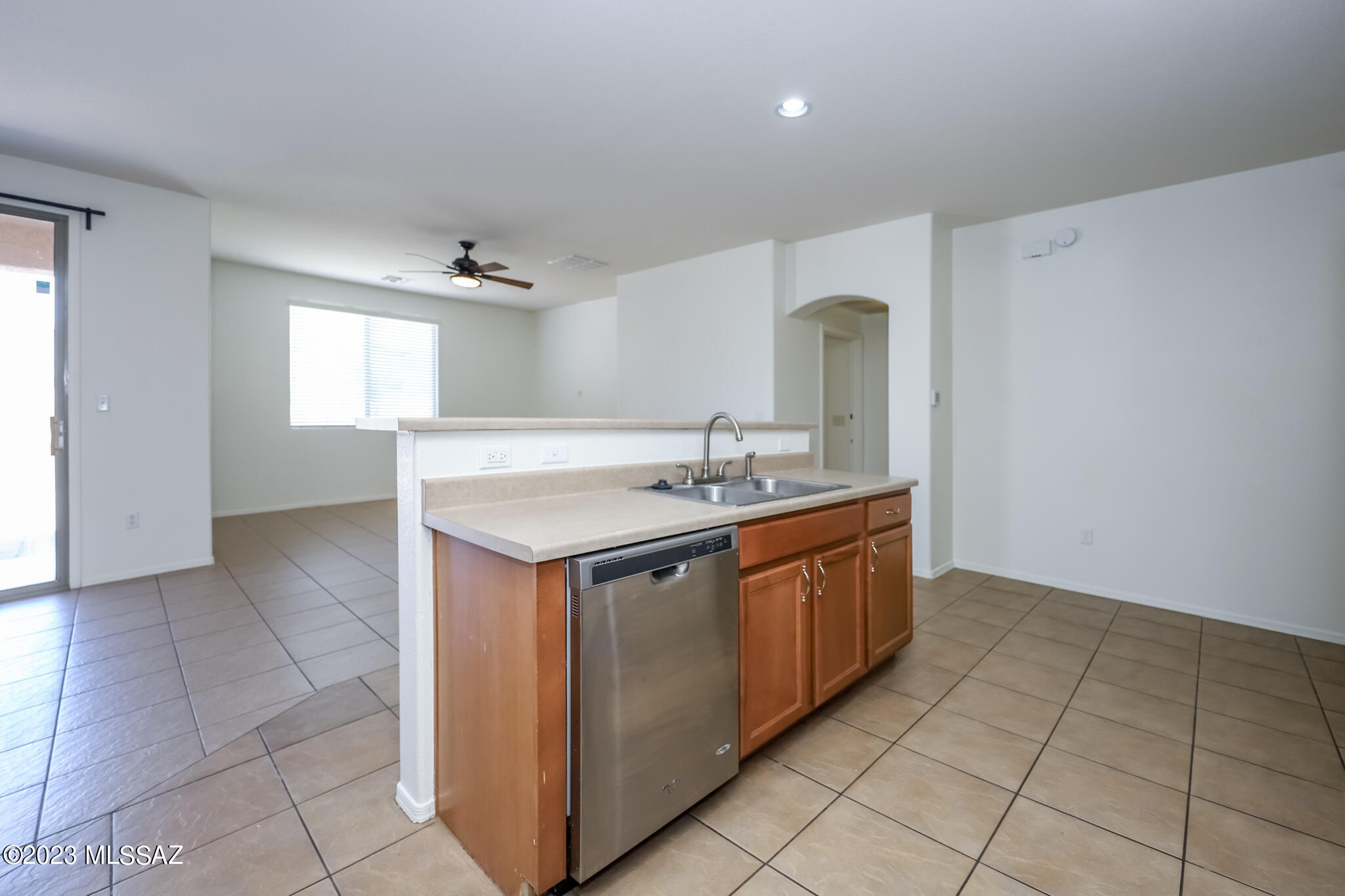 Presidio Vista (1-36, 118-181) - Residential Lease