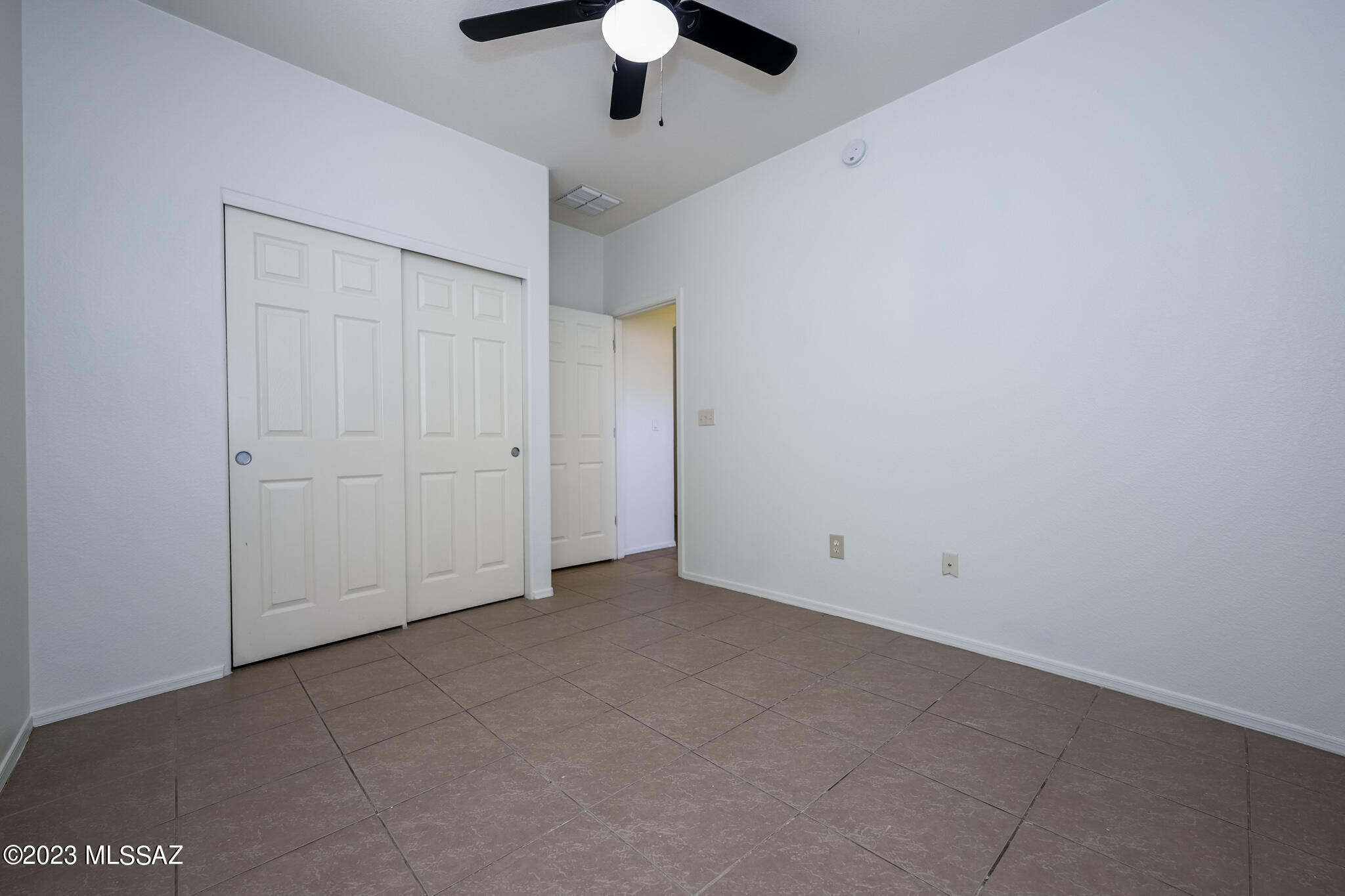 Presidio Vista (1-36, 118-181) - Residential Lease