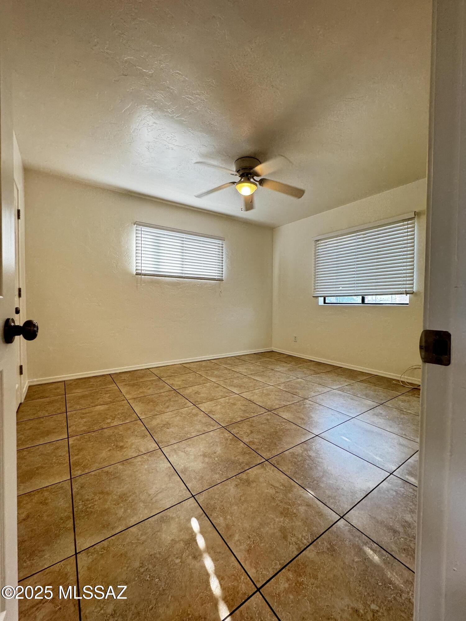 Manana Vista Blks (16-20) - Residential Lease