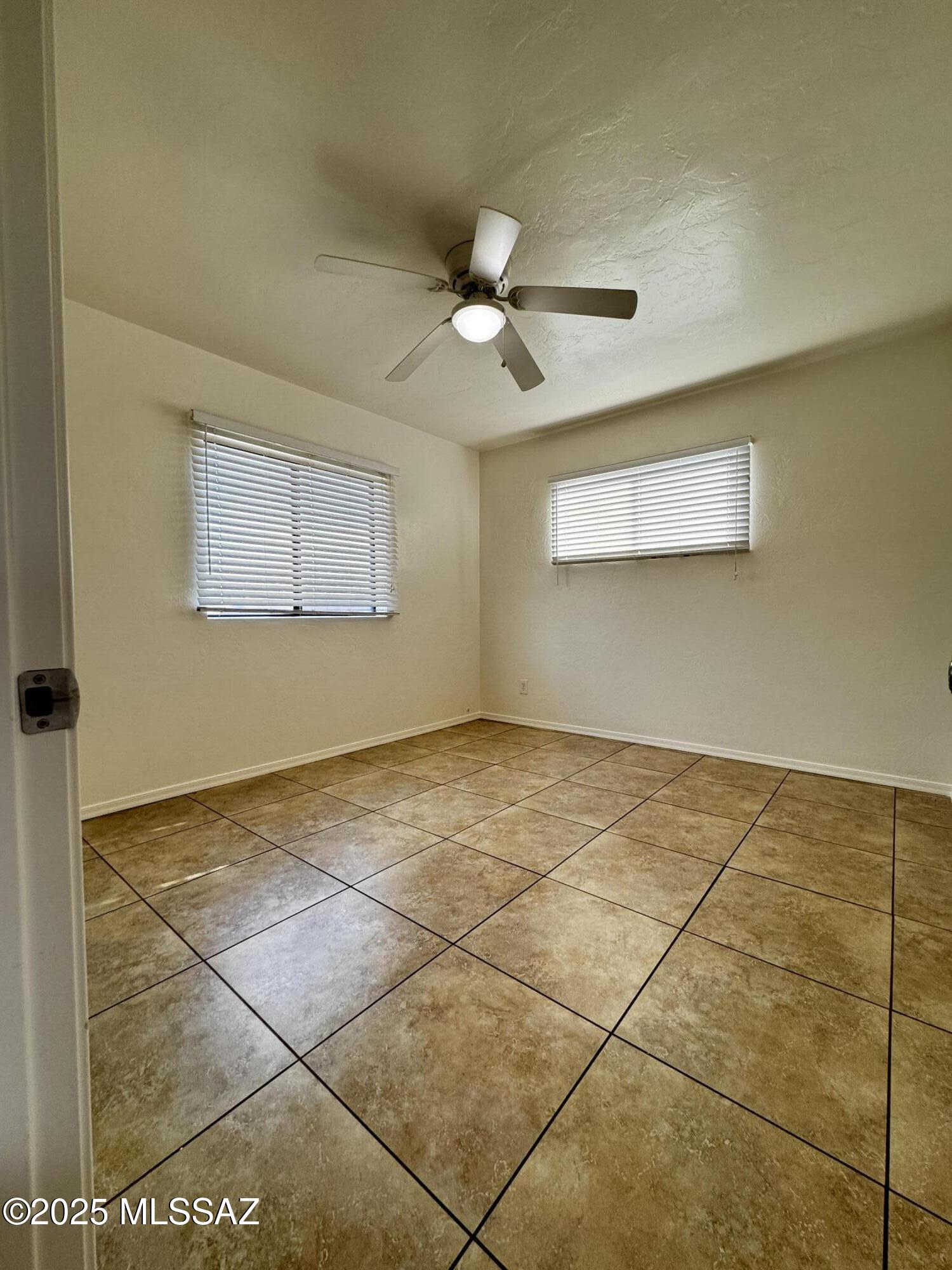 Manana Vista Blks (16-20) - Residential Lease