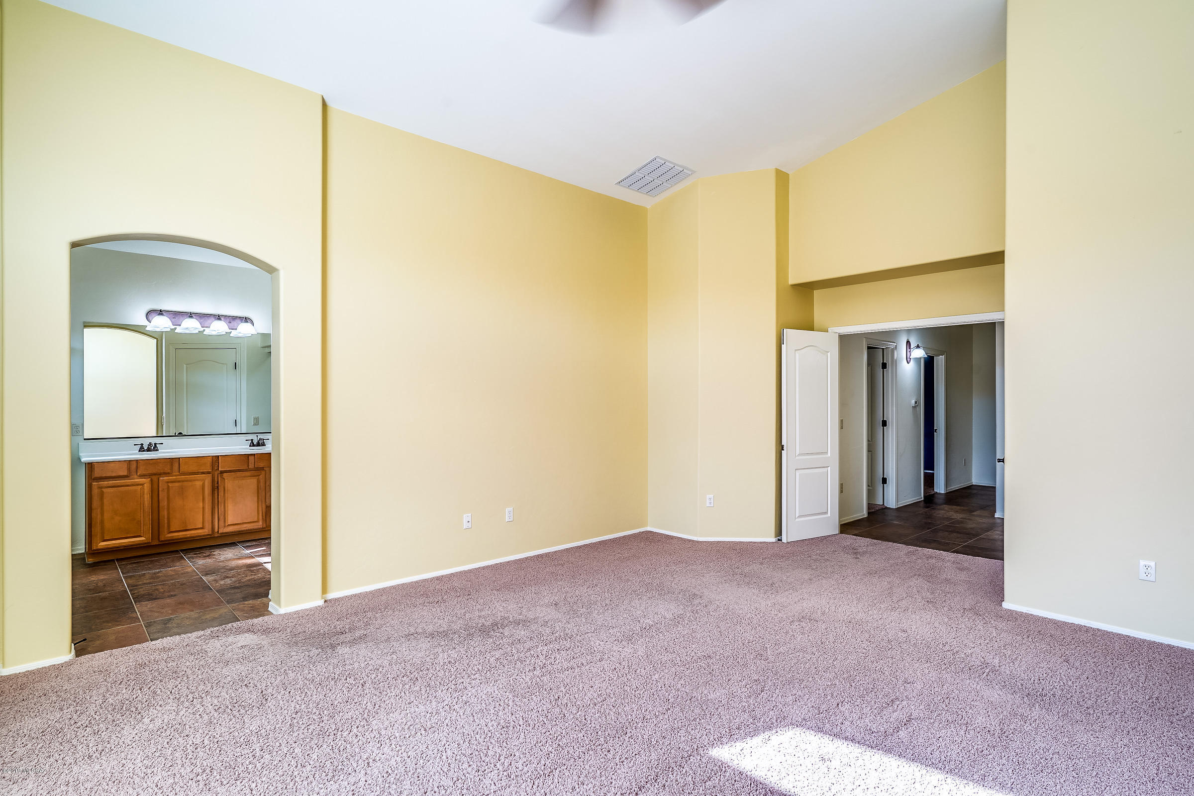 Tangerine Terrace (1-105) - Residential