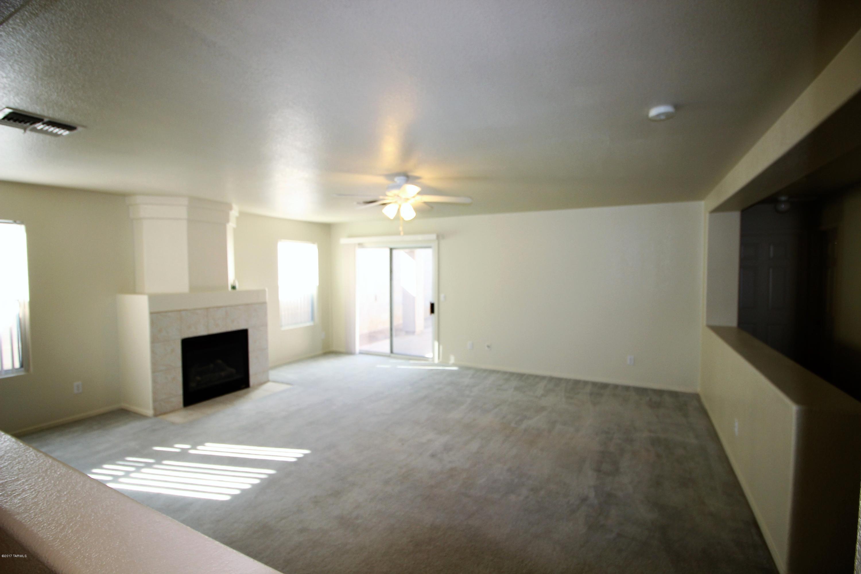 Presidio De Las Montanas - Residential