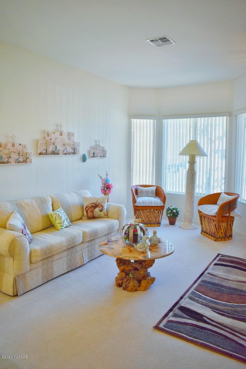 Bluffs (The) 2 - Residential