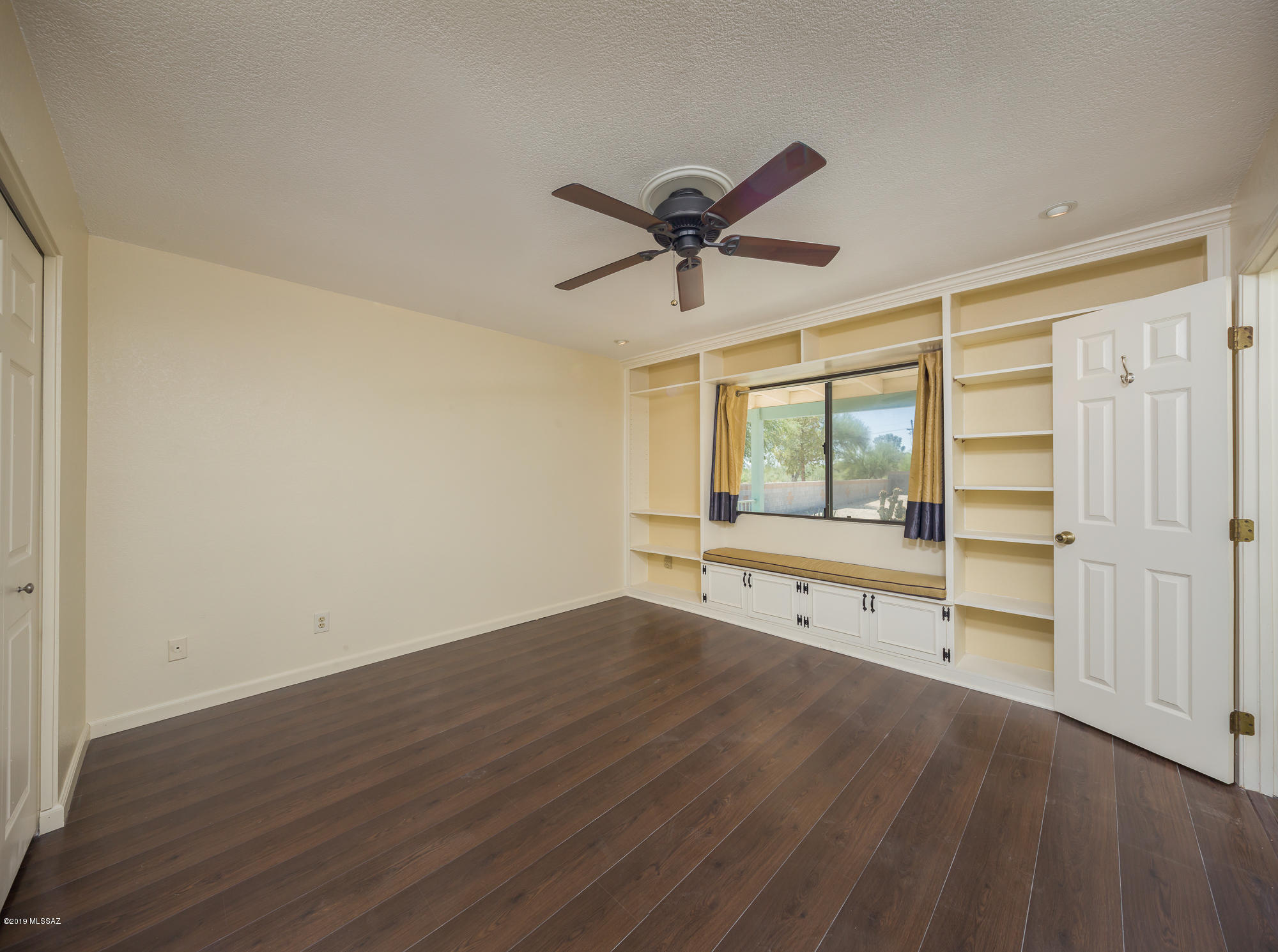 Rancho Feliz (442-647) - Residential