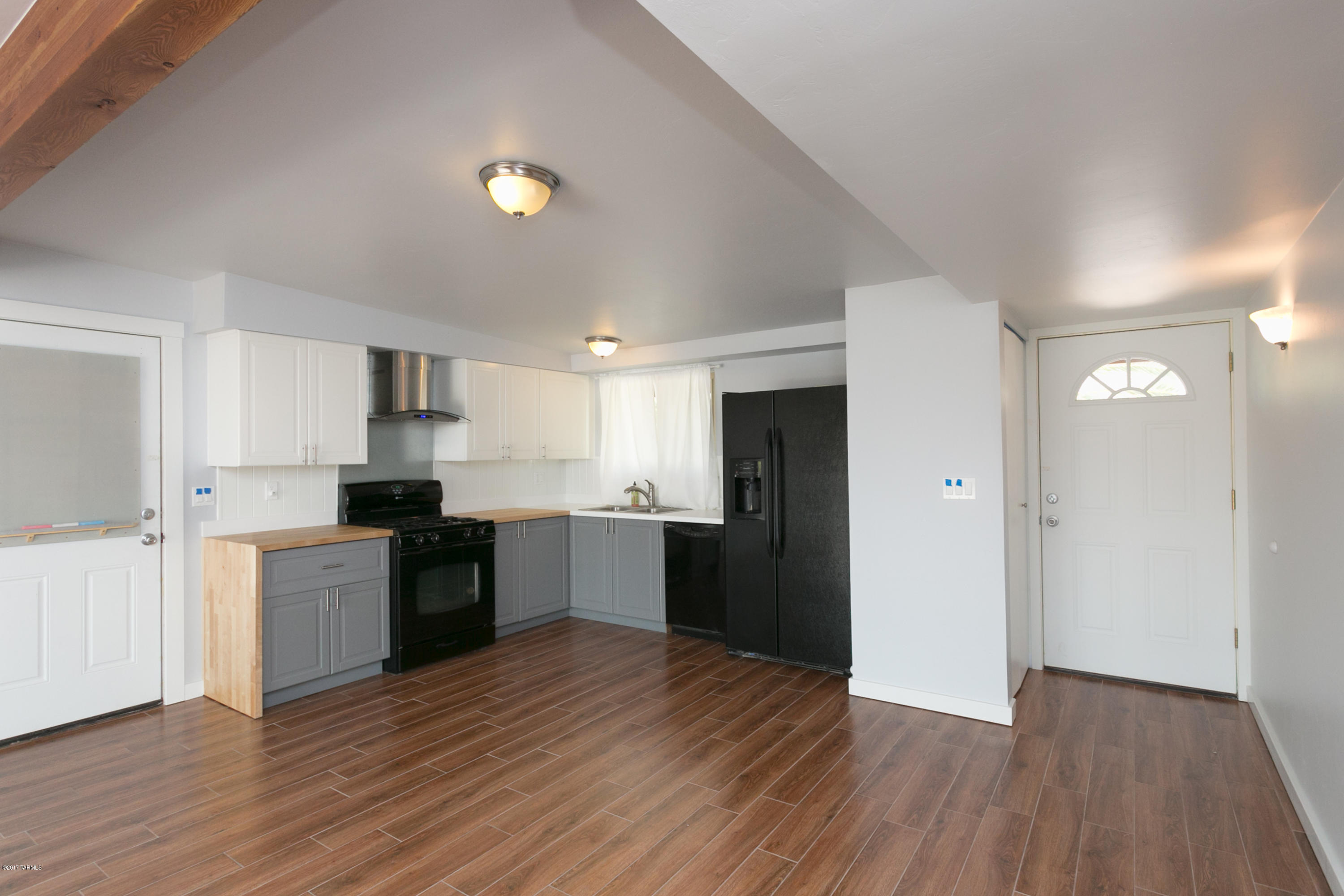 Lakeside NO. 4 (294-393) - Residential