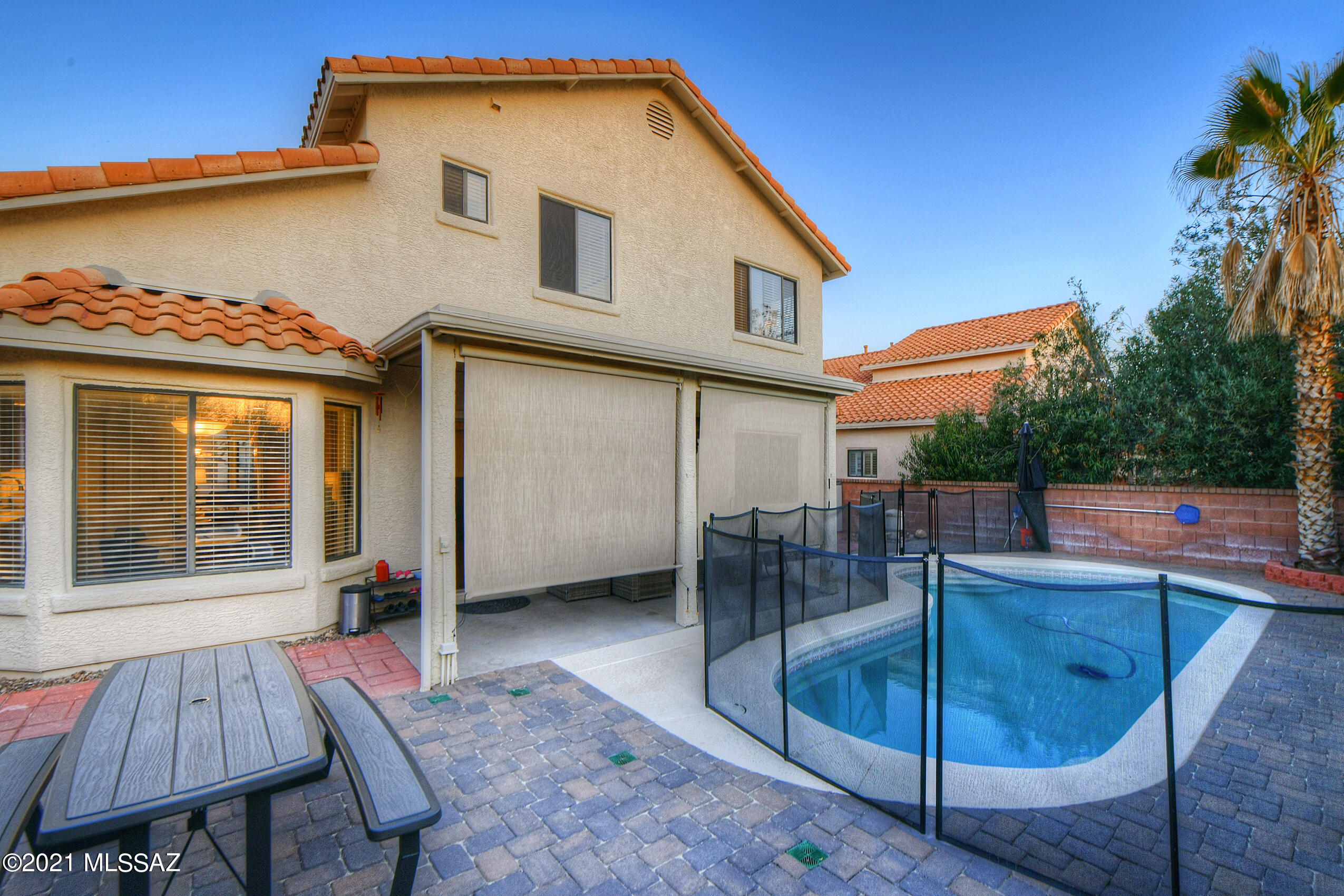 Villages Of La Canada (The) - Residential