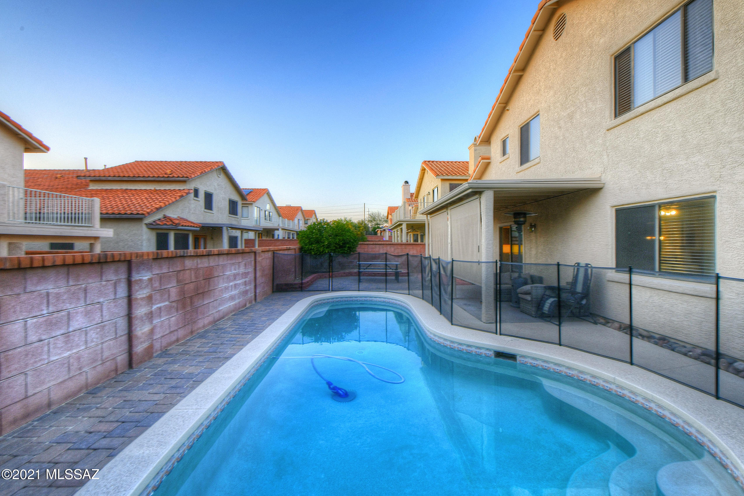 Villages Of La Canada (The) - Residential