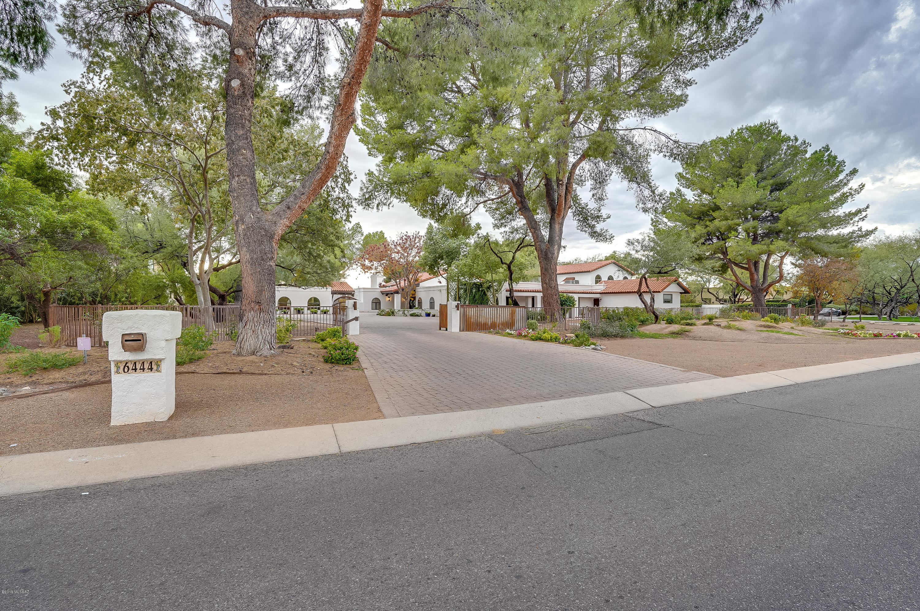 Country Club Estates NO. 1 - Residential