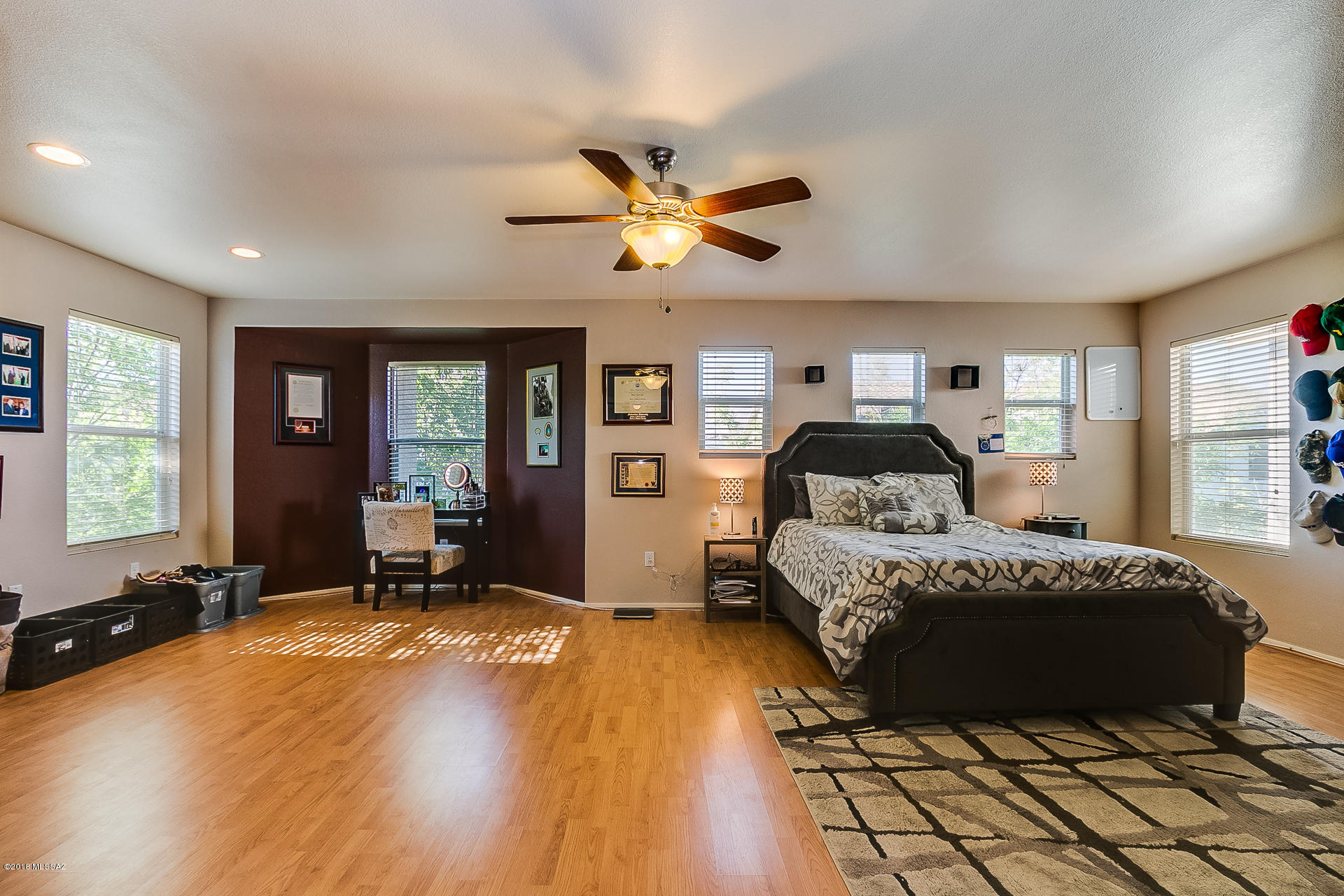 Catalina Vistas - Residential