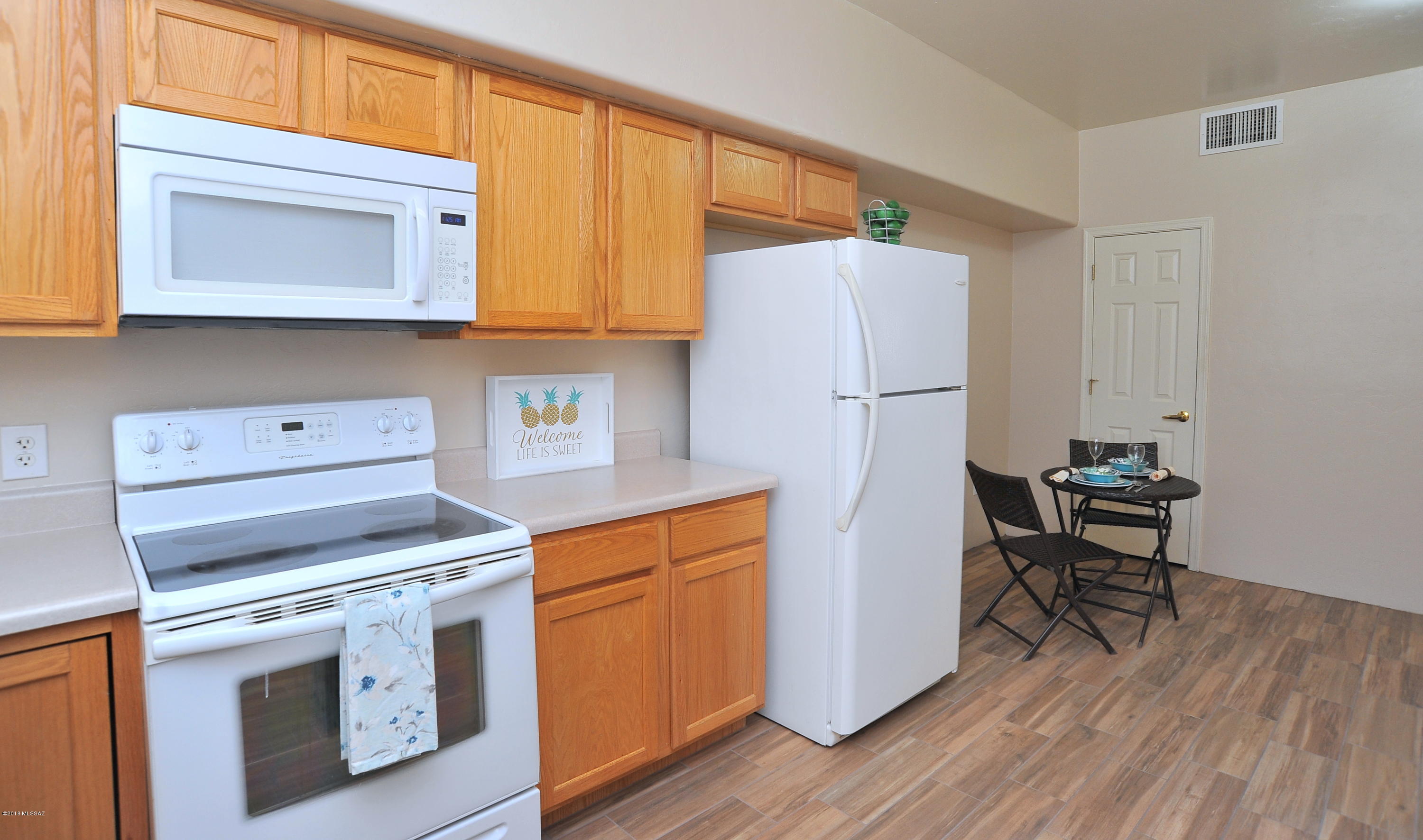 Flowers Condominiums Units 1-16 - Residential