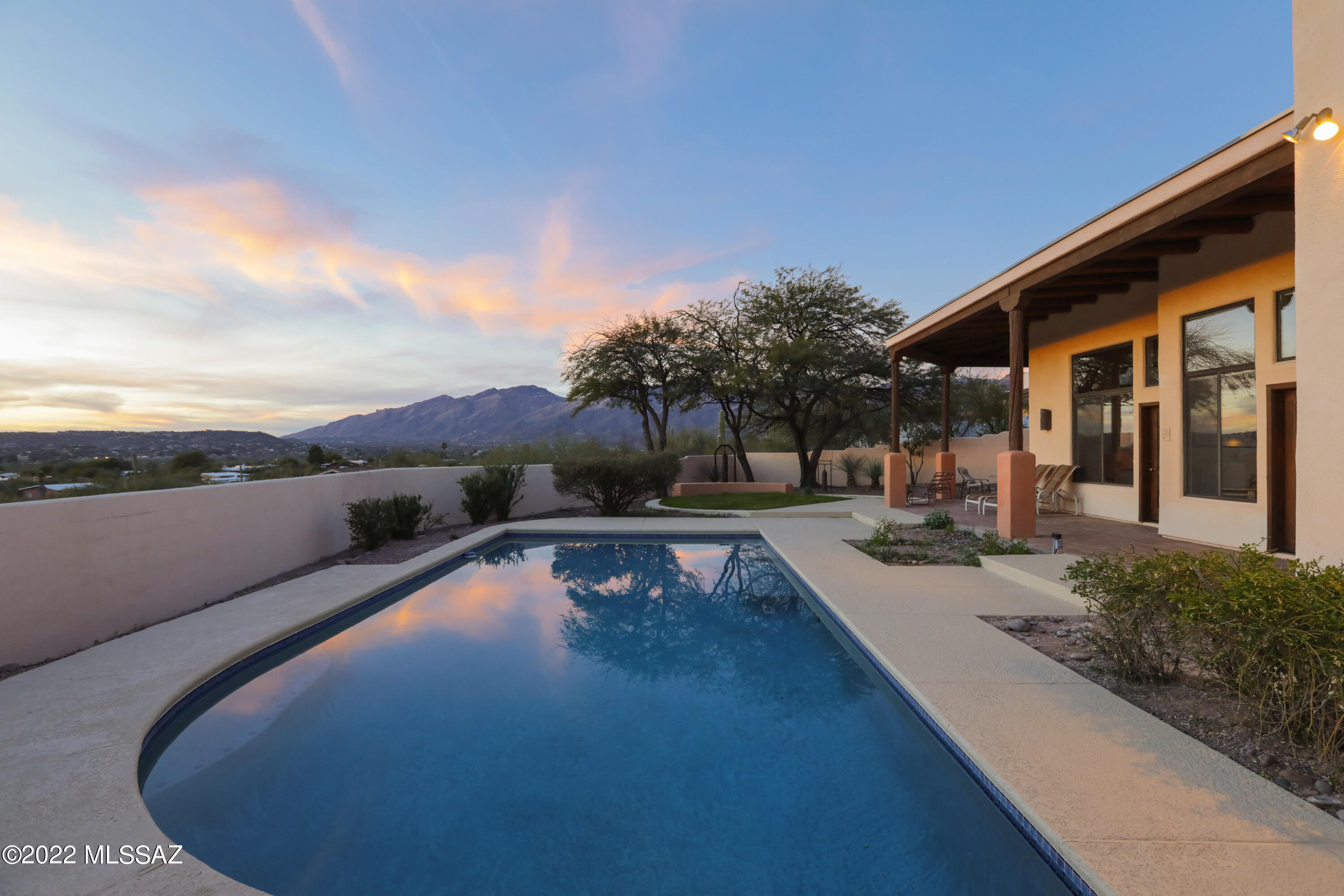 Catalina Del Sol (1-71) - Residential