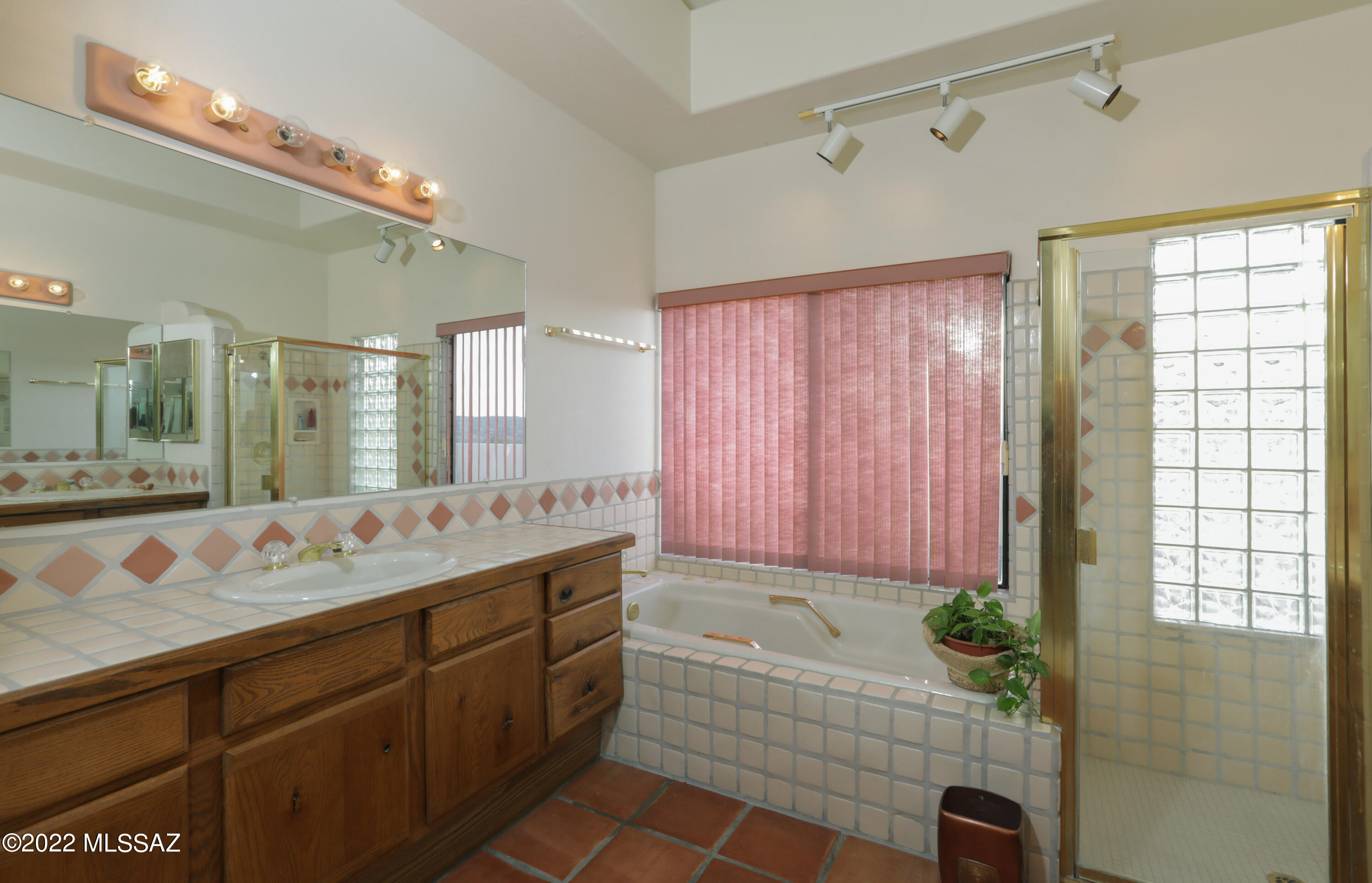 Catalina Del Sol (1-71) - Residential