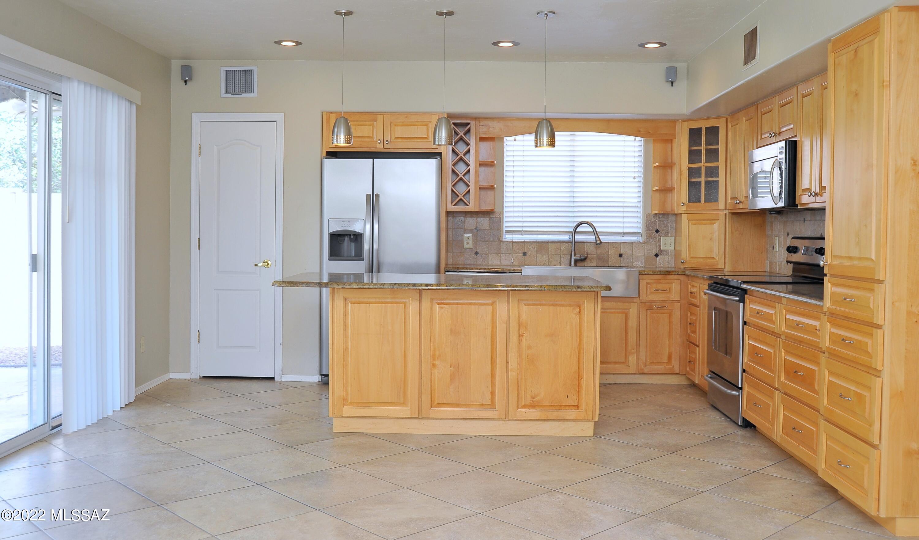 Catalina Shadows Estates (69-540) - Residential