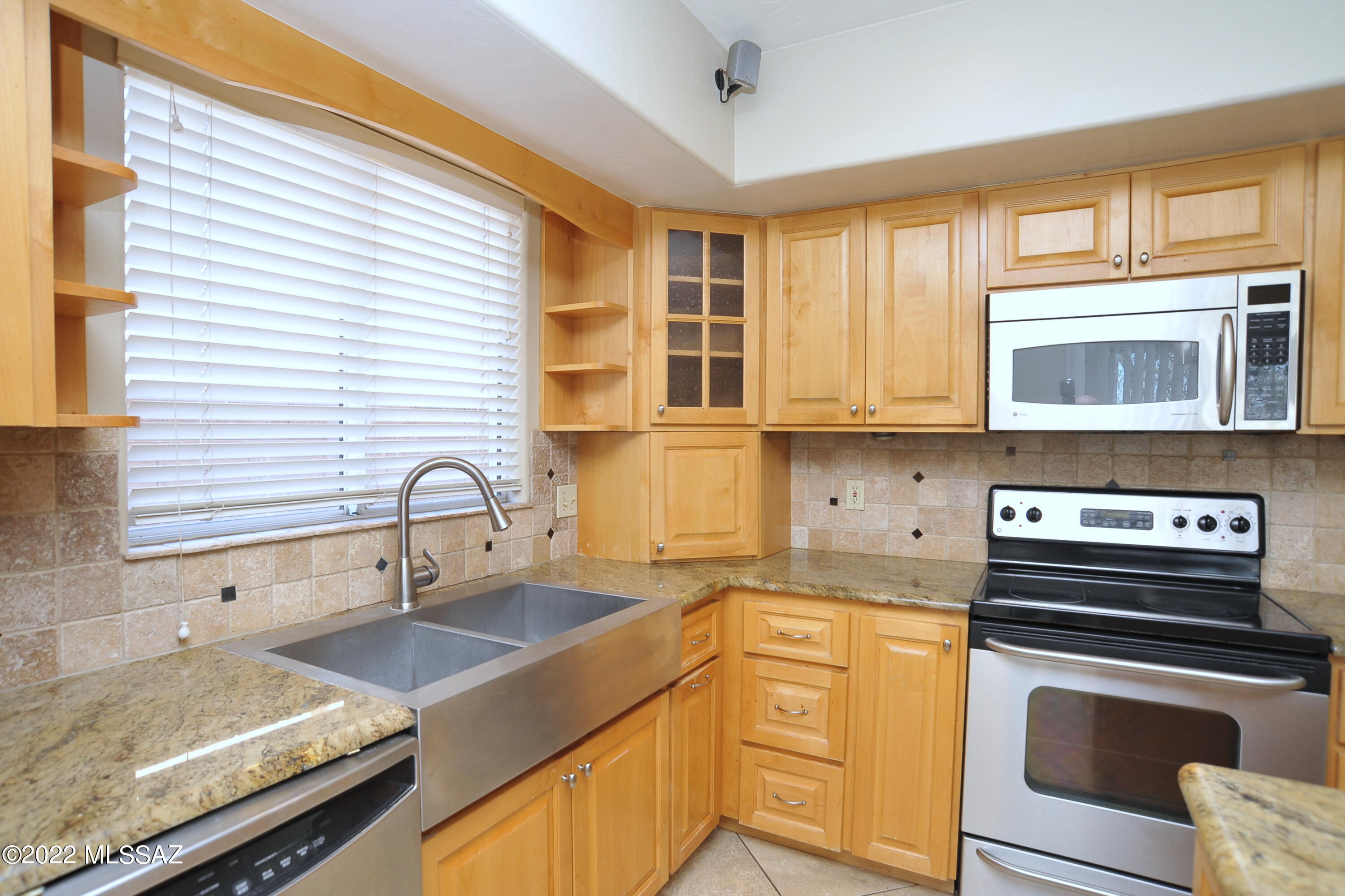 Catalina Shadows Estates (69-540) - Residential