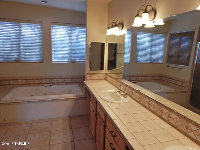 High Mesa (The Estates At) - Residential Lease