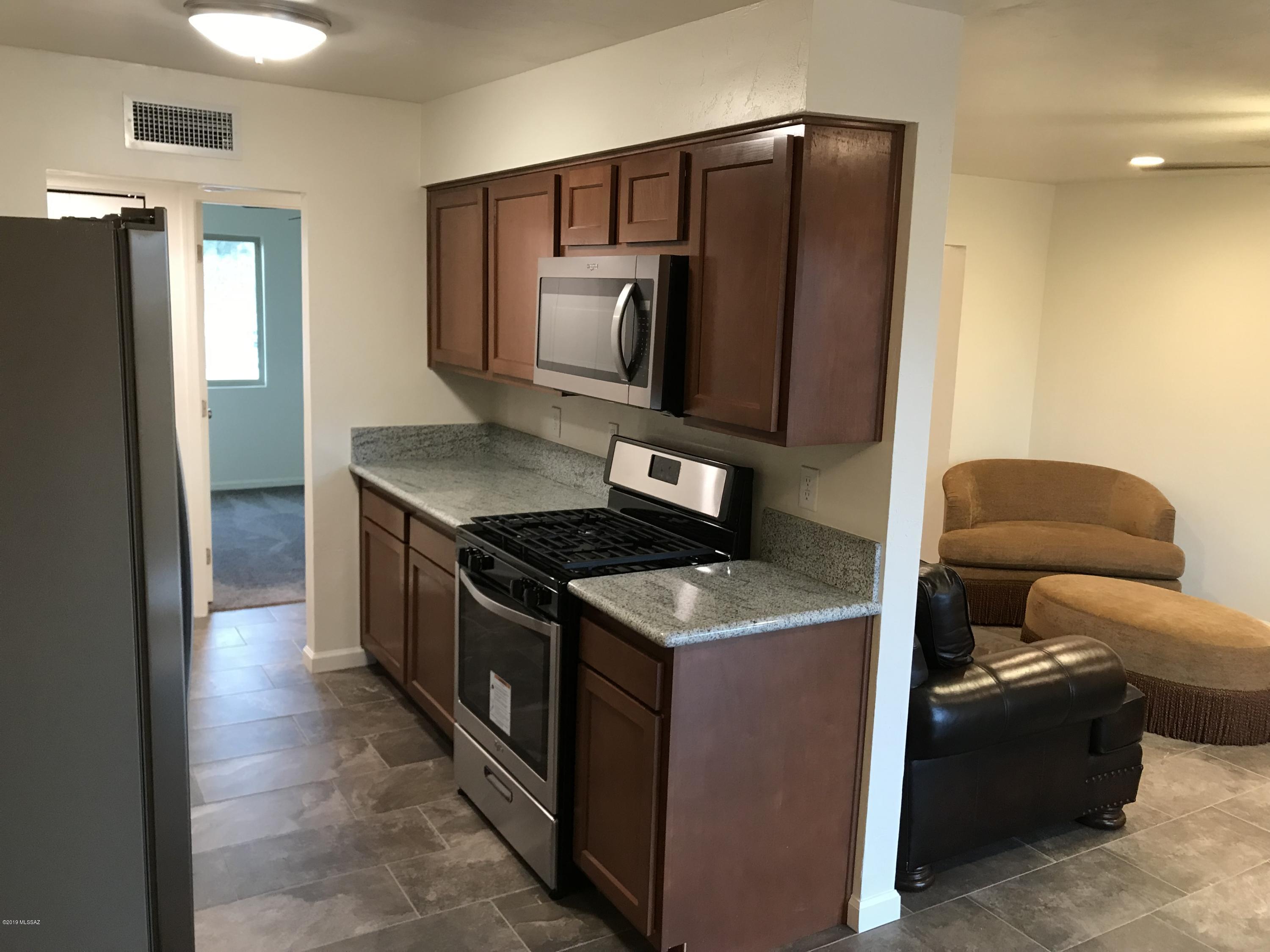 Mission Heights NO. 5 (1-102) - Residential