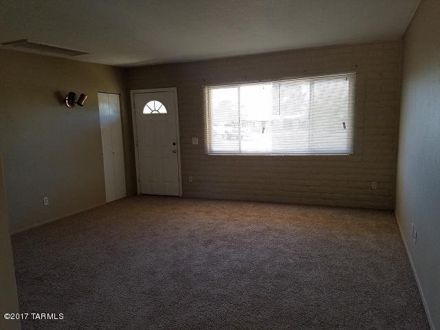 Casas Adobes Park (1-93) - Residential Lease
