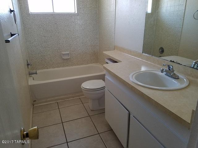 Casas Adobes Park (1-93) - Residential Lease