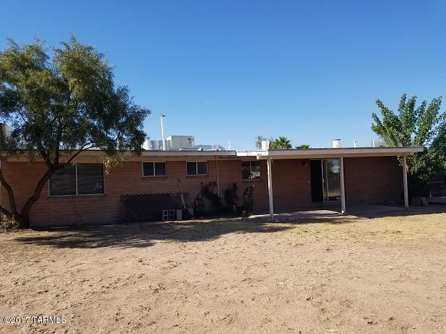 Casas Adobes Park (1-93) - Residential Lease