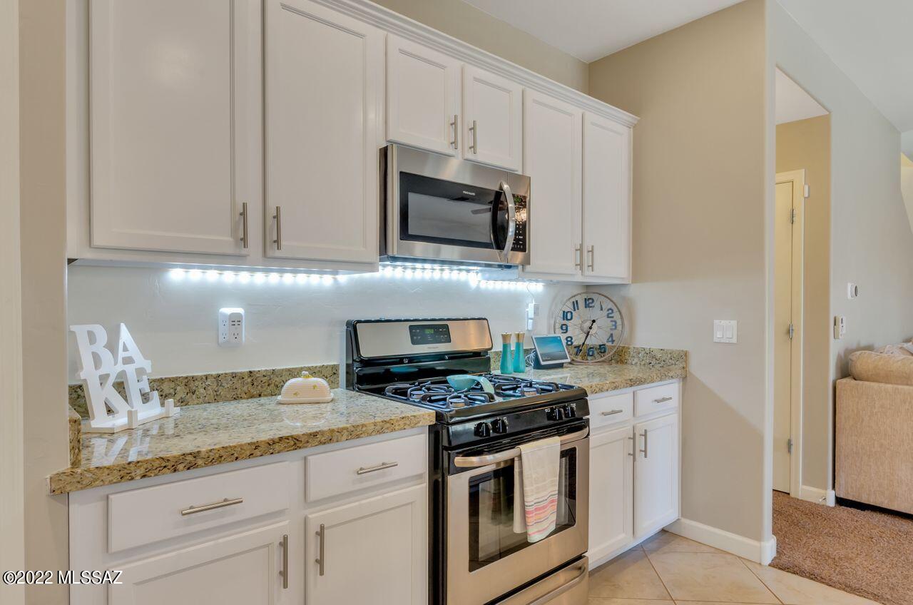 Vista Del Lago Norte SQ20140780198 - Residential