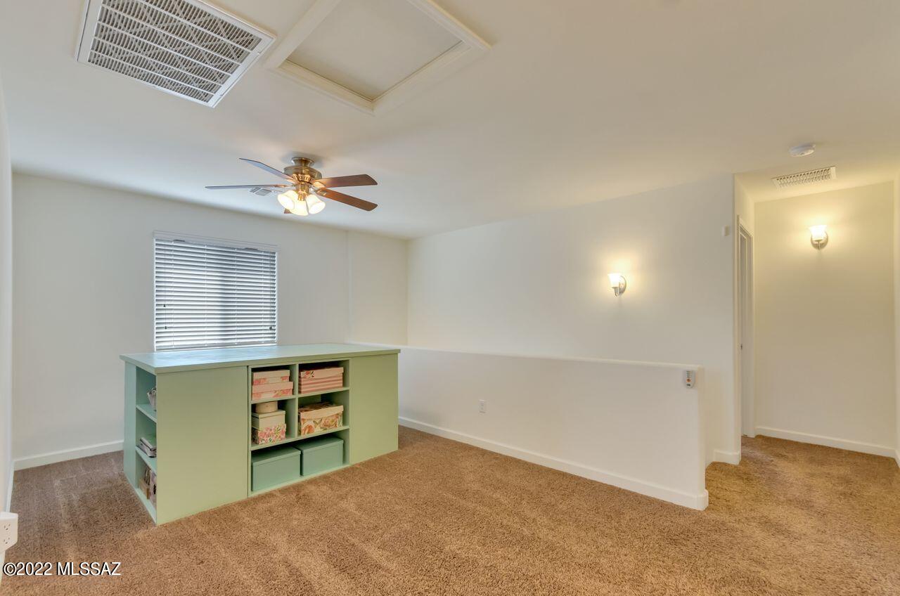 Vista Del Lago Norte SQ20140780198 - Residential