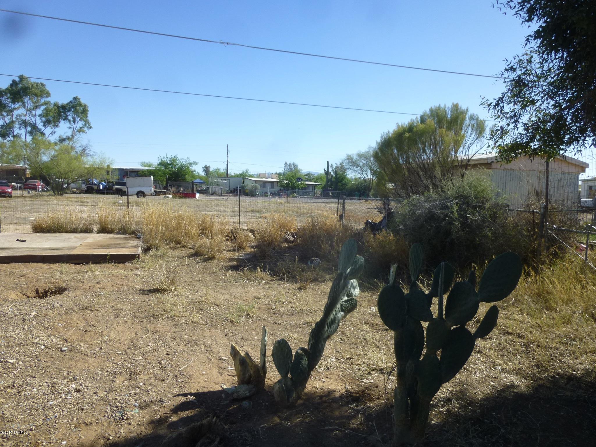 Branding Iron Park - Land