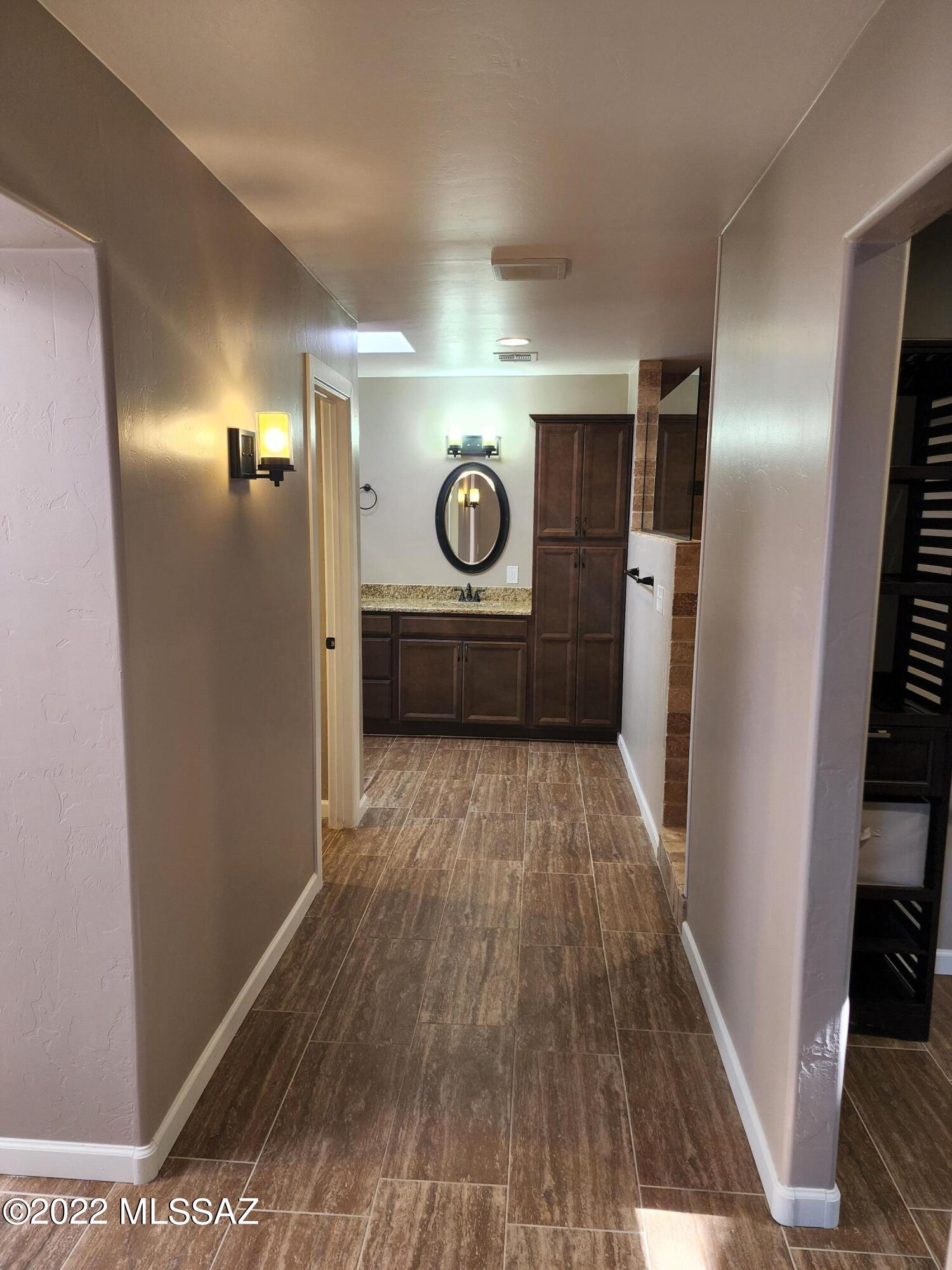 La Cebadilla Estates (1-161) - Residential Lease