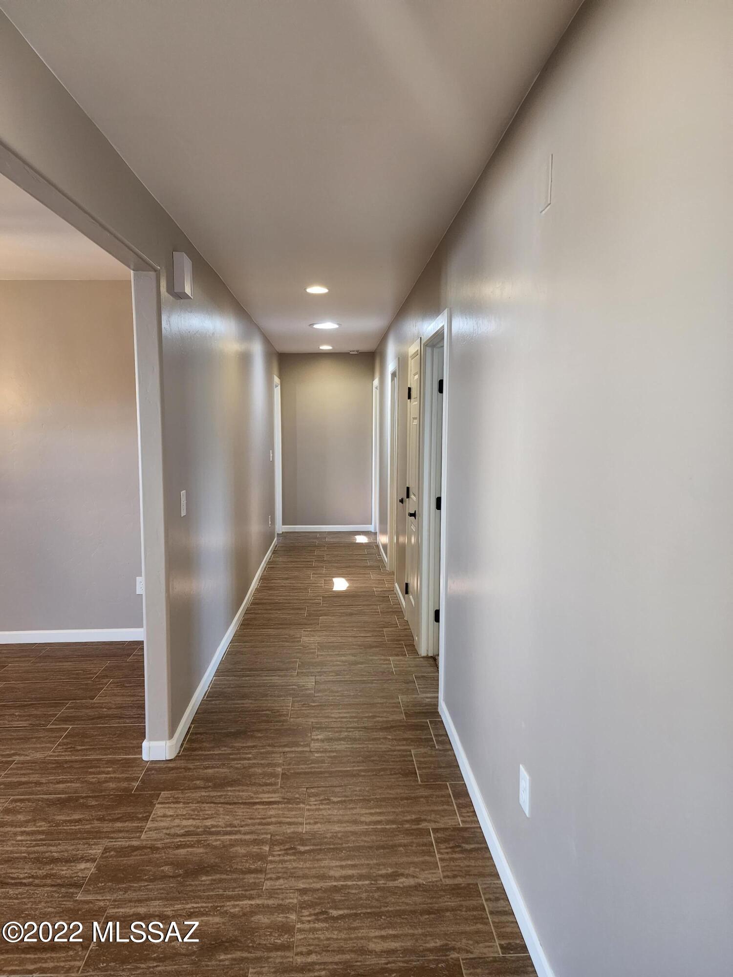 La Cebadilla Estates (1-161) - Residential Lease