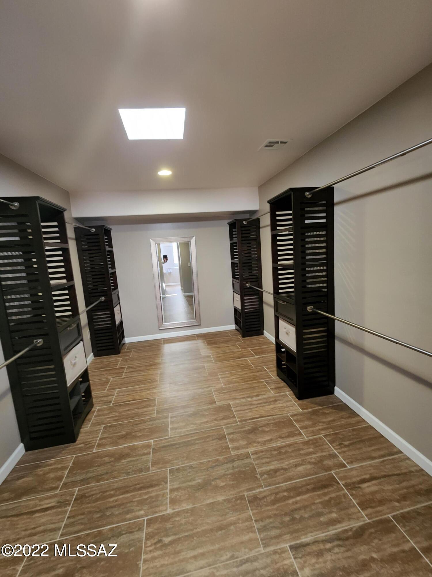 La Cebadilla Estates (1-161) - Residential Lease