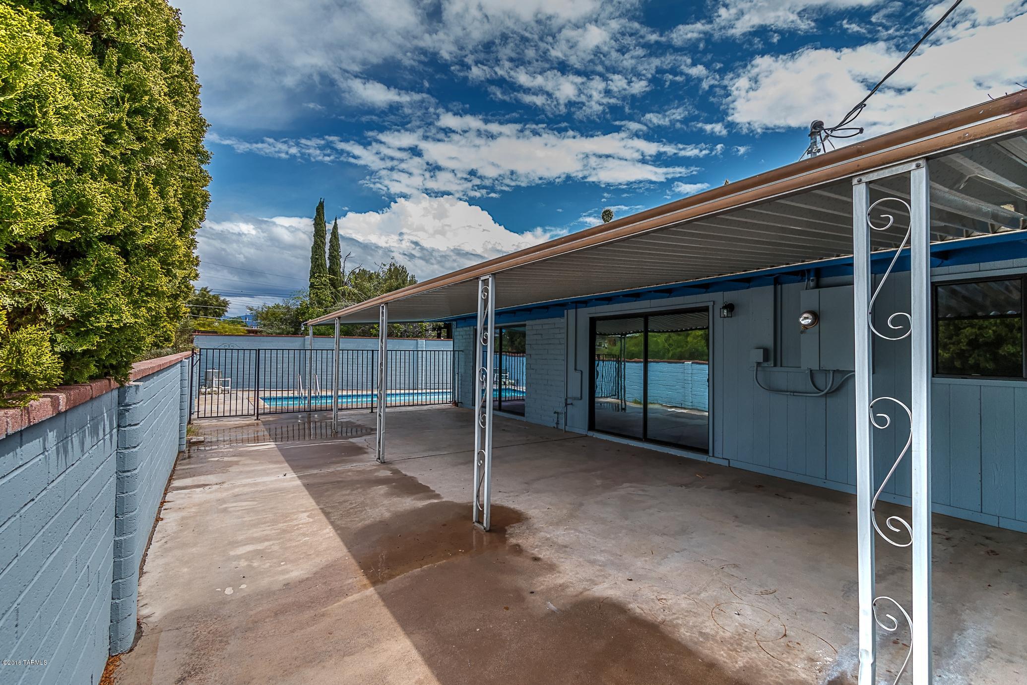 Sherwood Village Terrace (231-546) - Residential