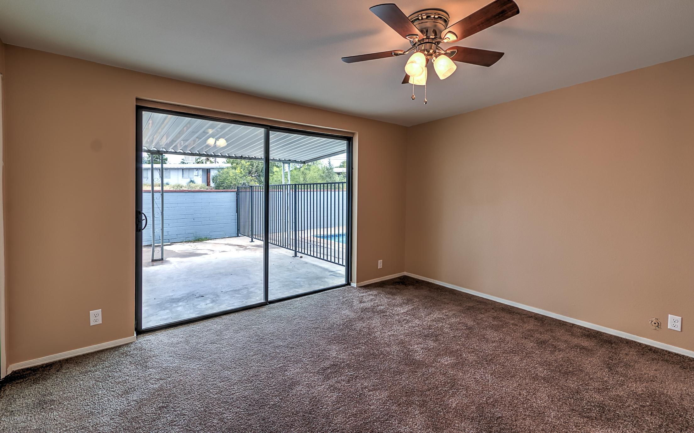 Sherwood Village Terrace (231-546) - Residential