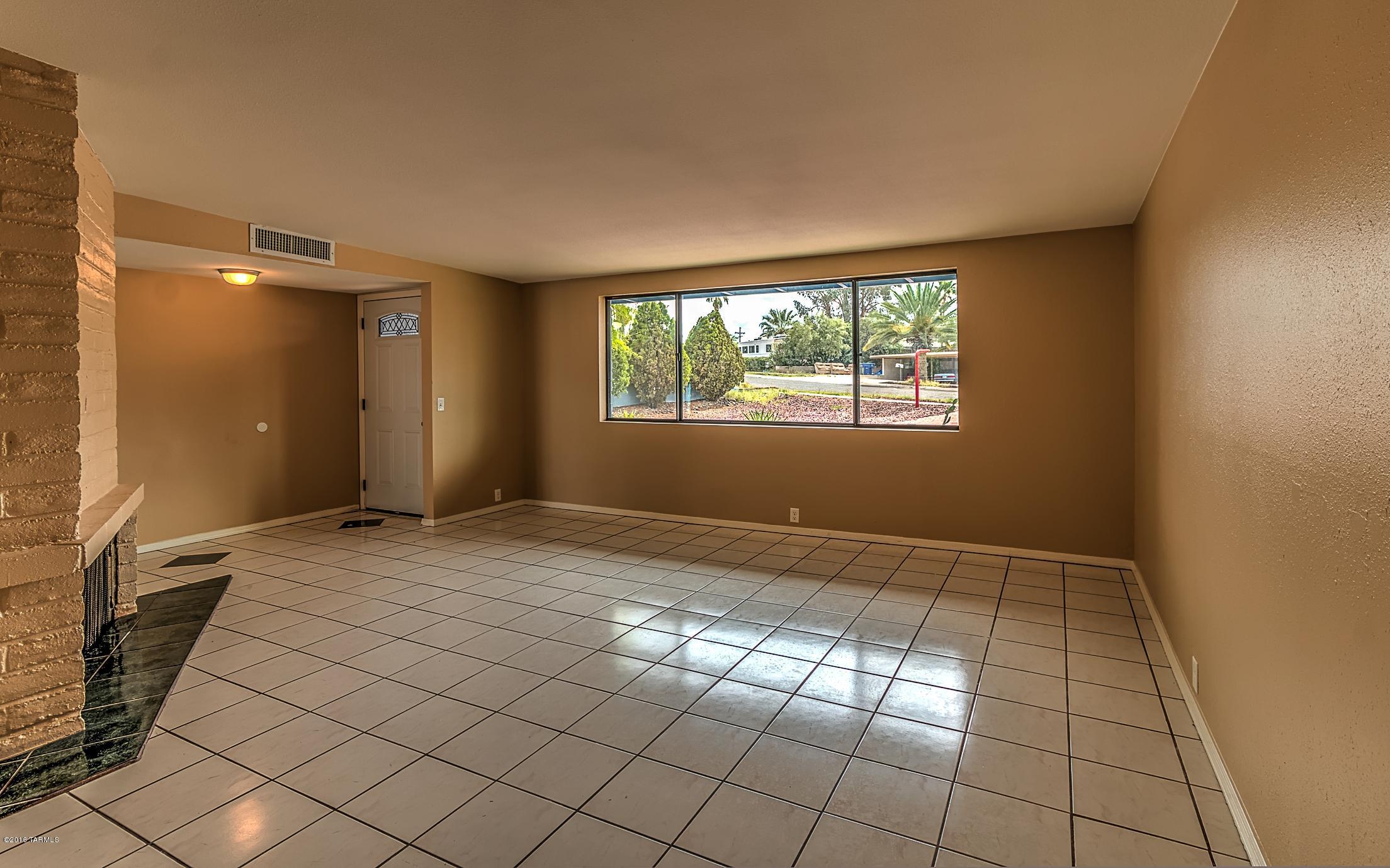 Sherwood Village Terrace (231-546) - Residential