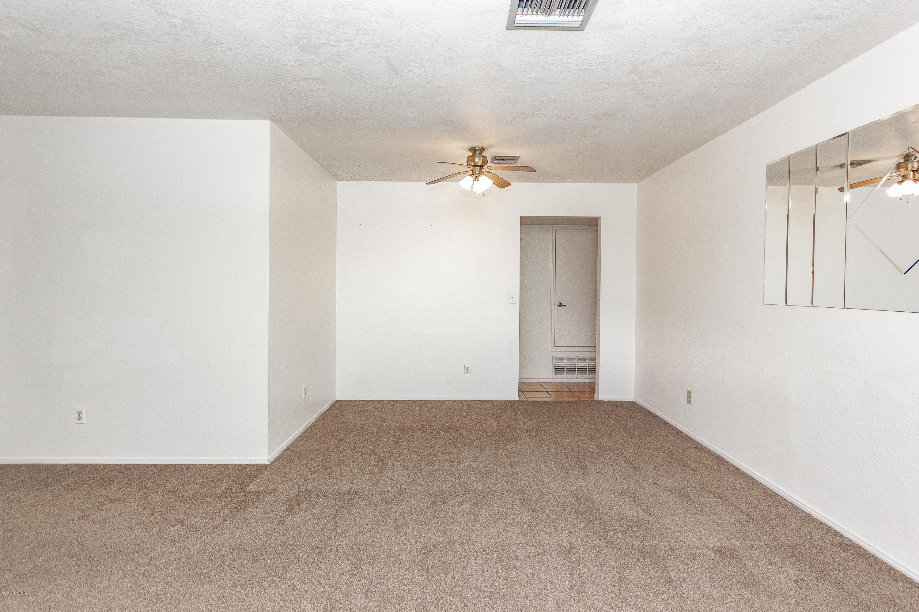 Paseo Vista (1-234) - Residential