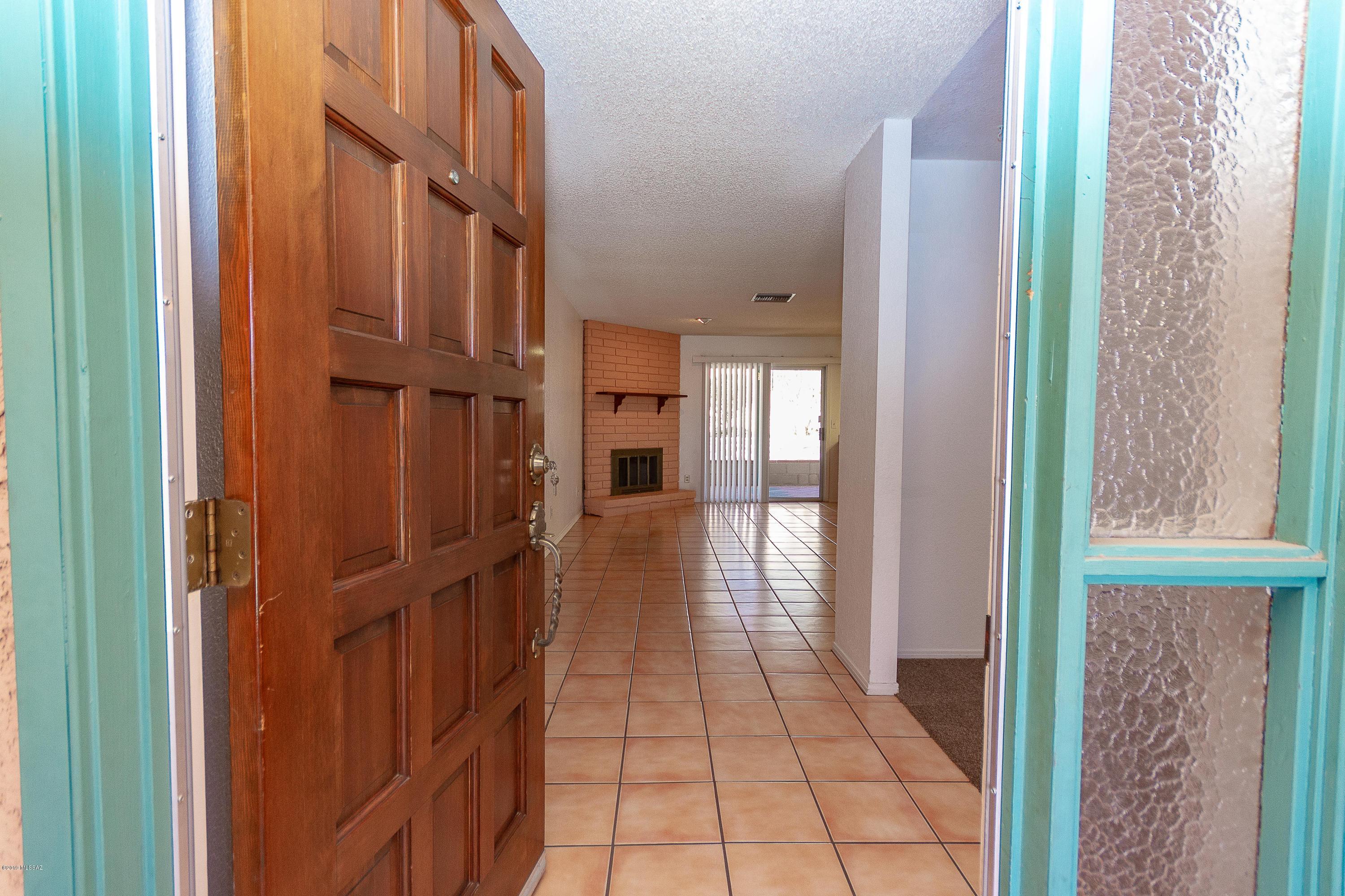 Paseo Vista (1-234) - Residential