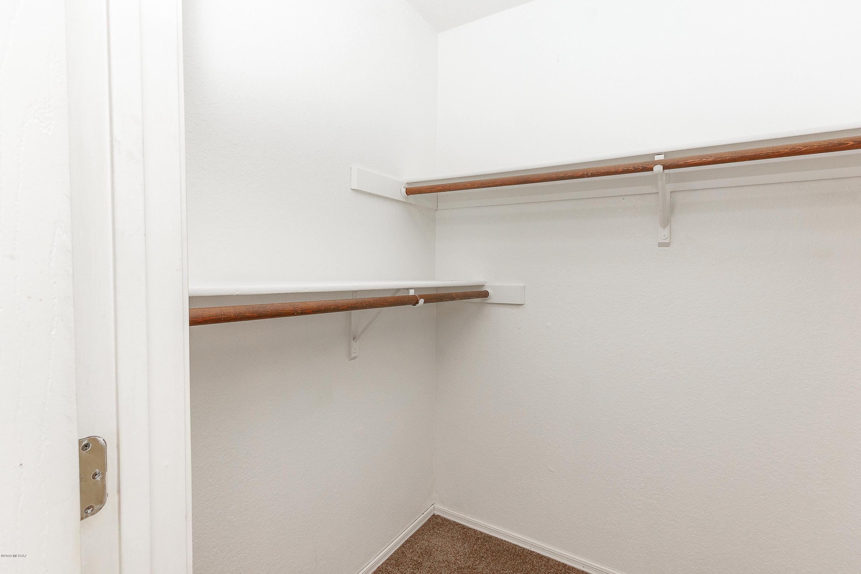 Paseo Vista (1-234) - Residential