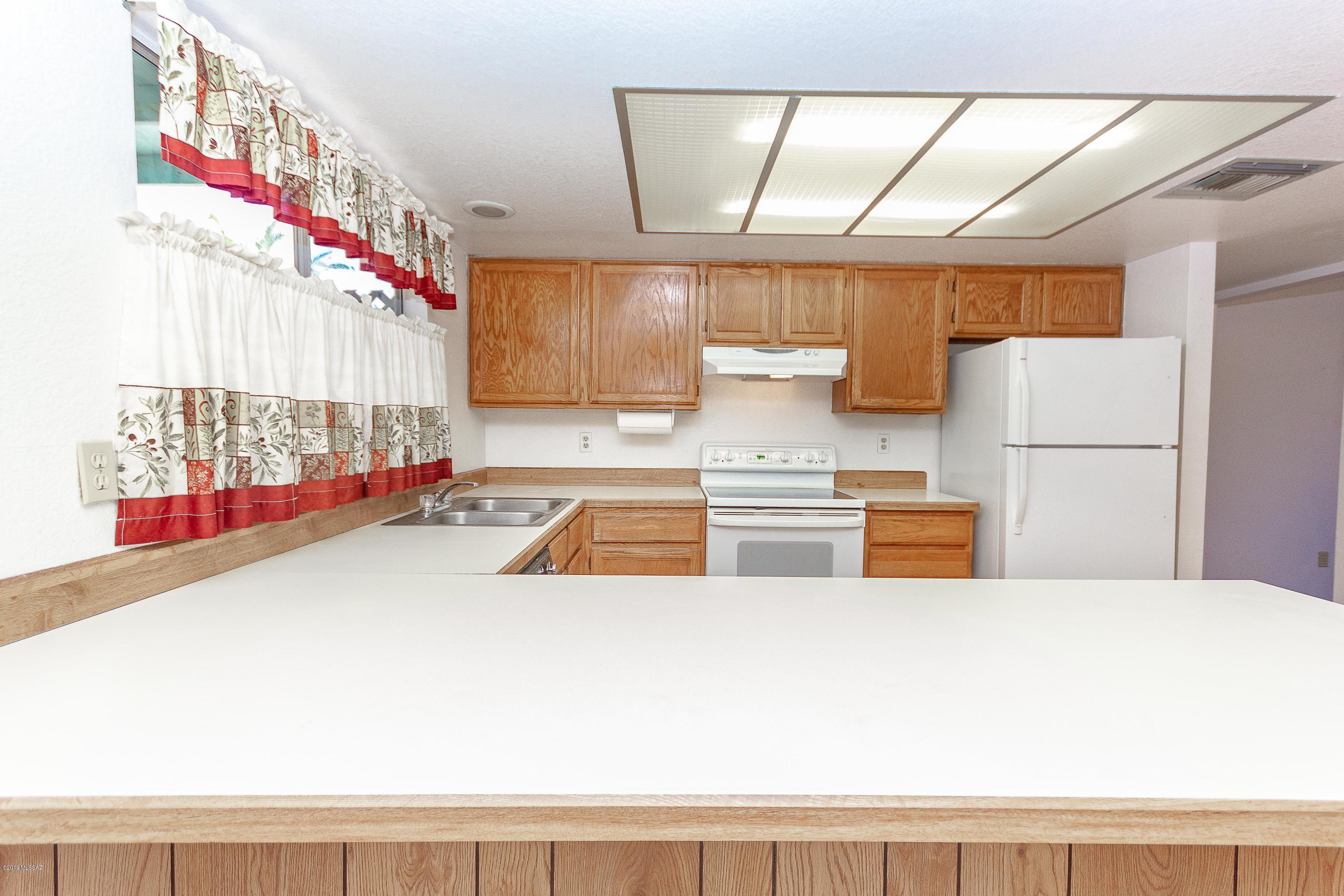 Paseo Vista (1-234) - Residential