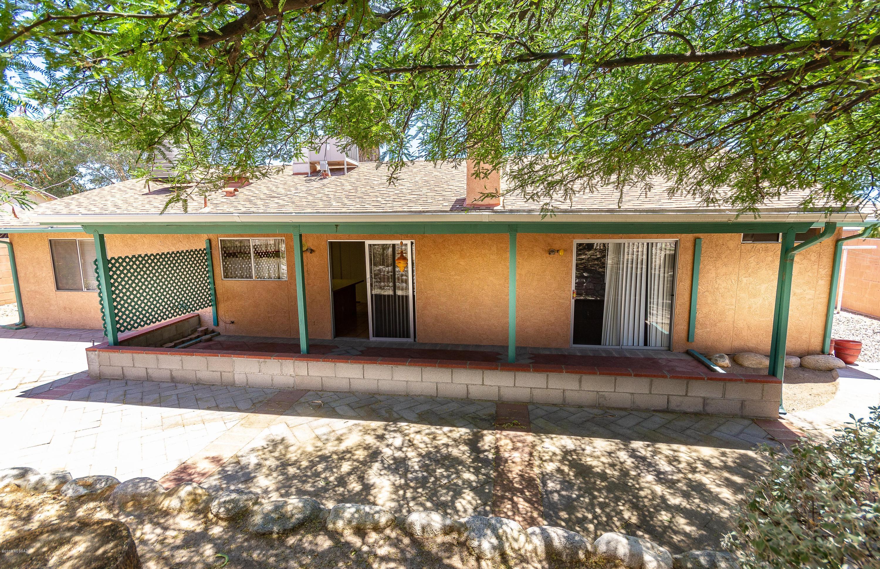 Paseo Vista (1-234) - Residential