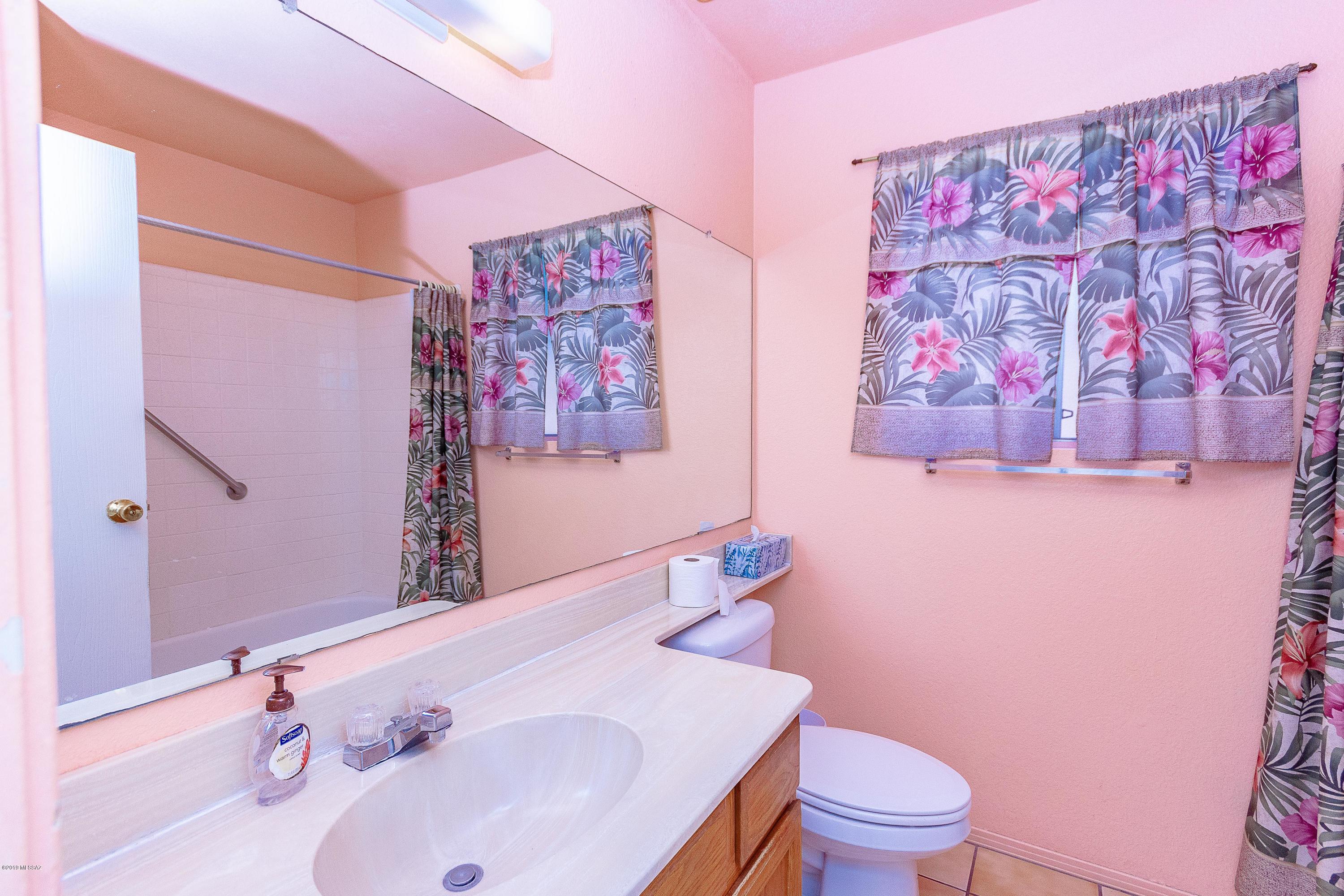 Paseo Vista (1-234) - Residential
