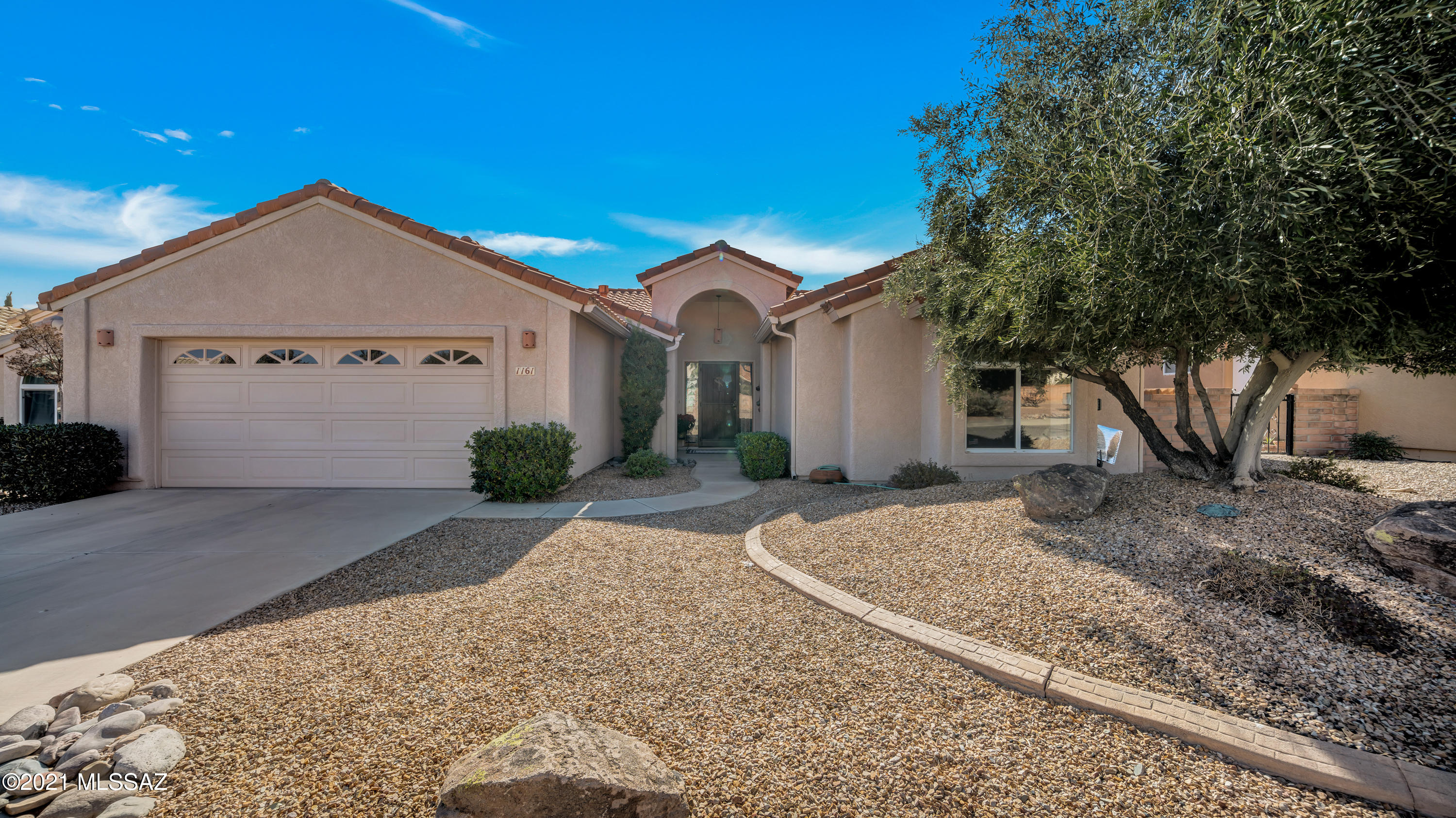 Highpointe (1-32) - Residential
